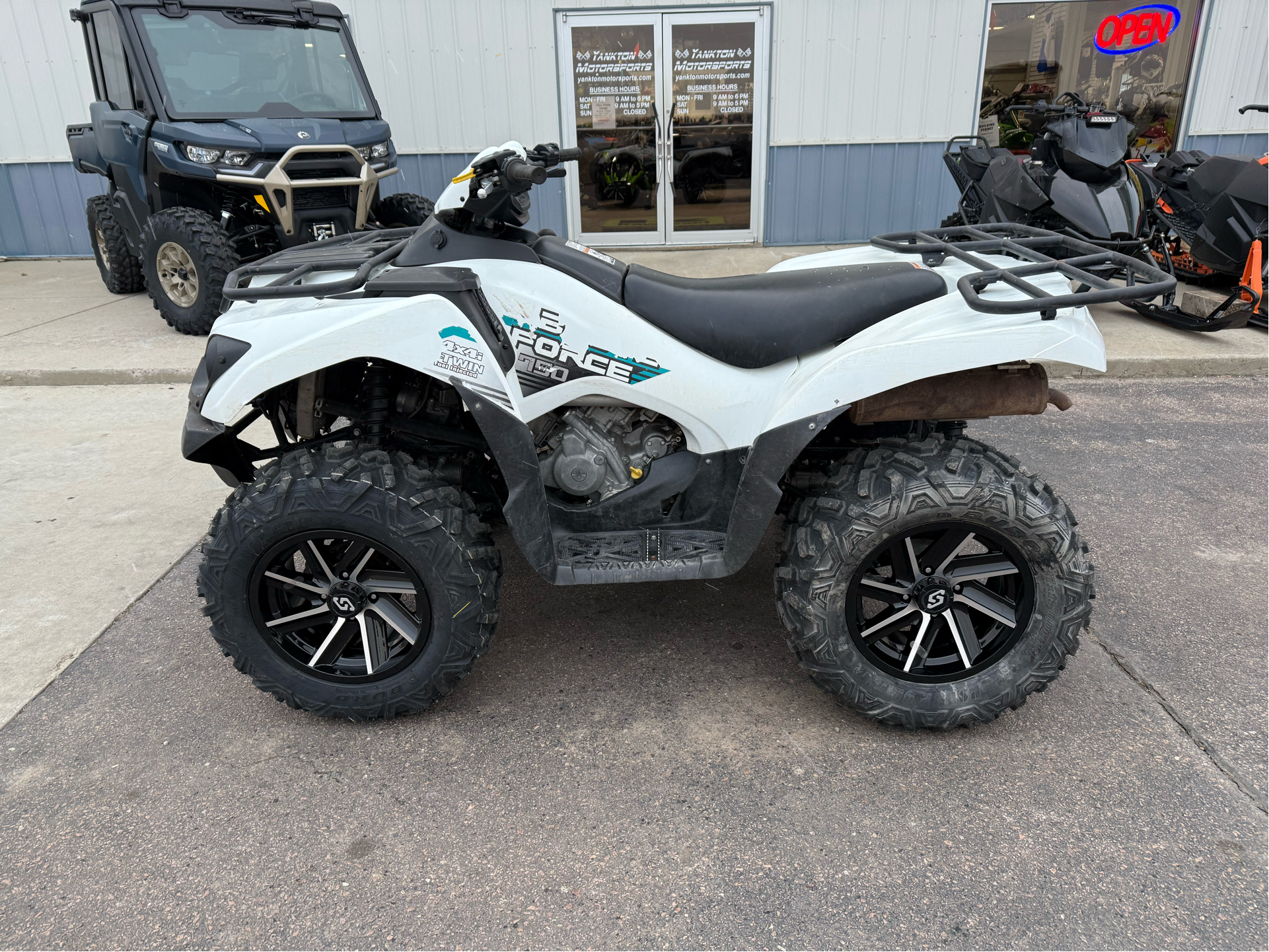 2023 Kawasaki Brute Force 750 4x4i EPS in Yankton, South Dakota - Photo 1