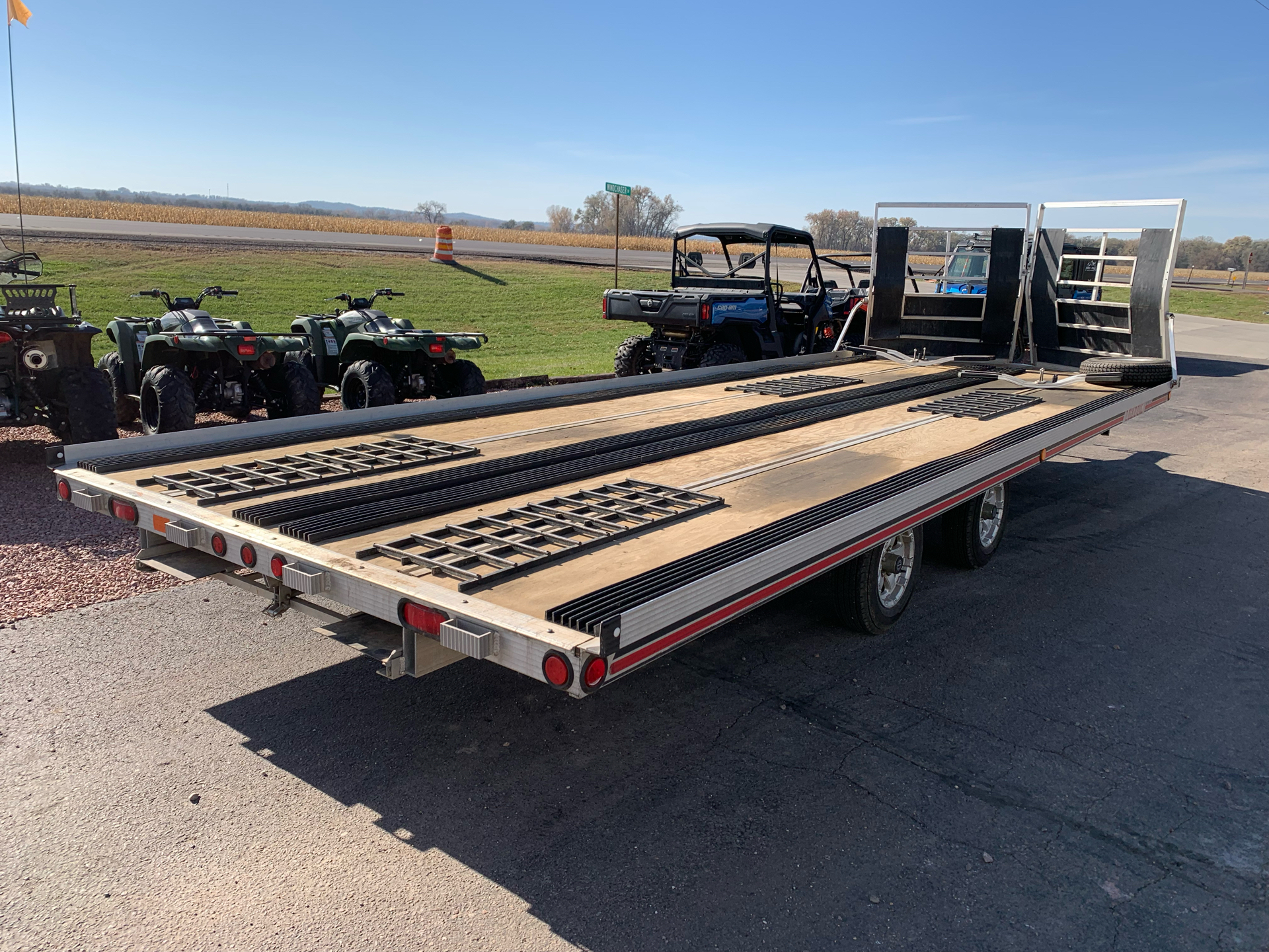 2015 Triton Trailers ELITE22-101 in Yankton, South Dakota - Photo 6