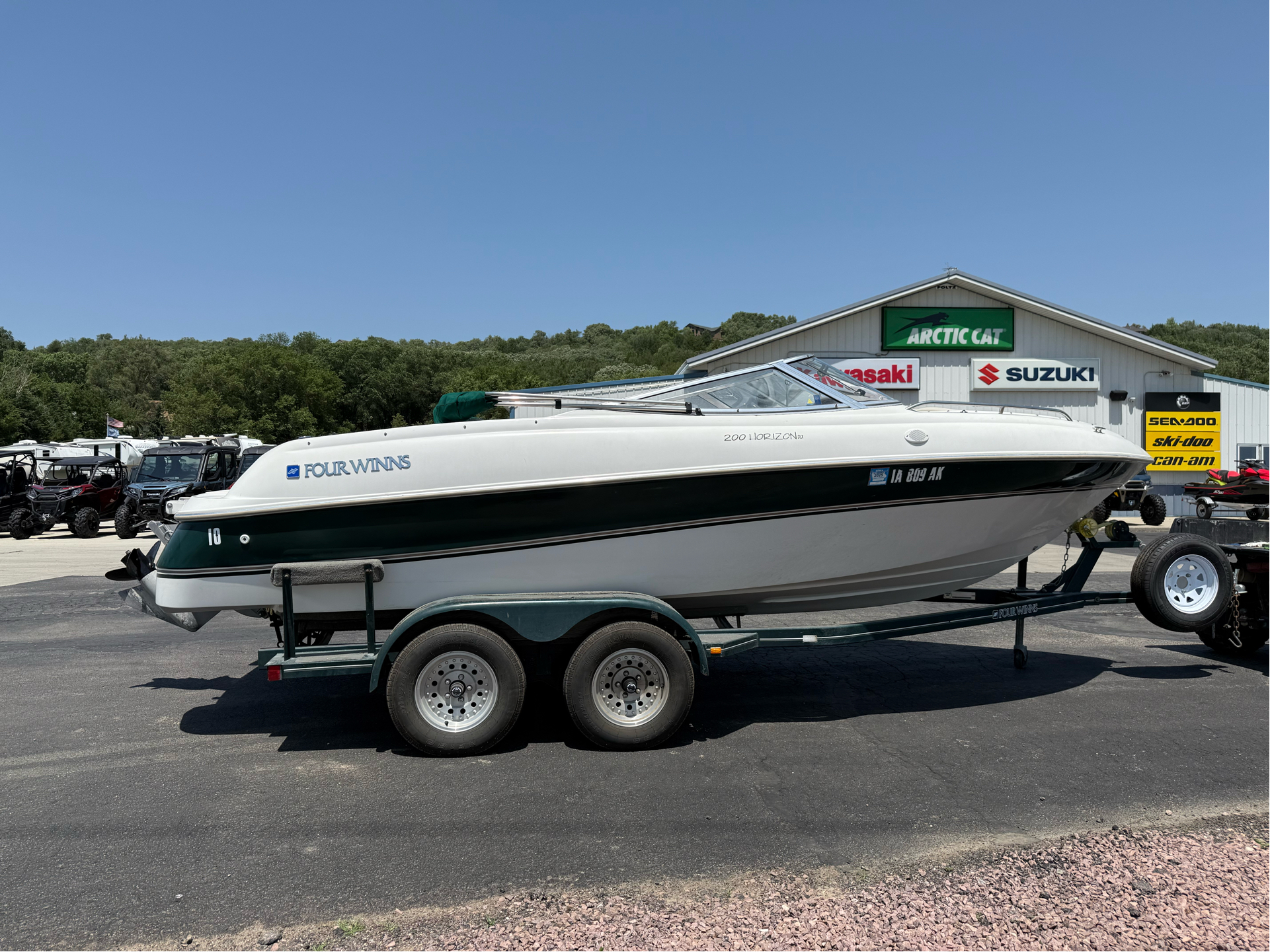 1996 Four Winns 200 Horizon DLX in Yankton, South Dakota - Photo 4