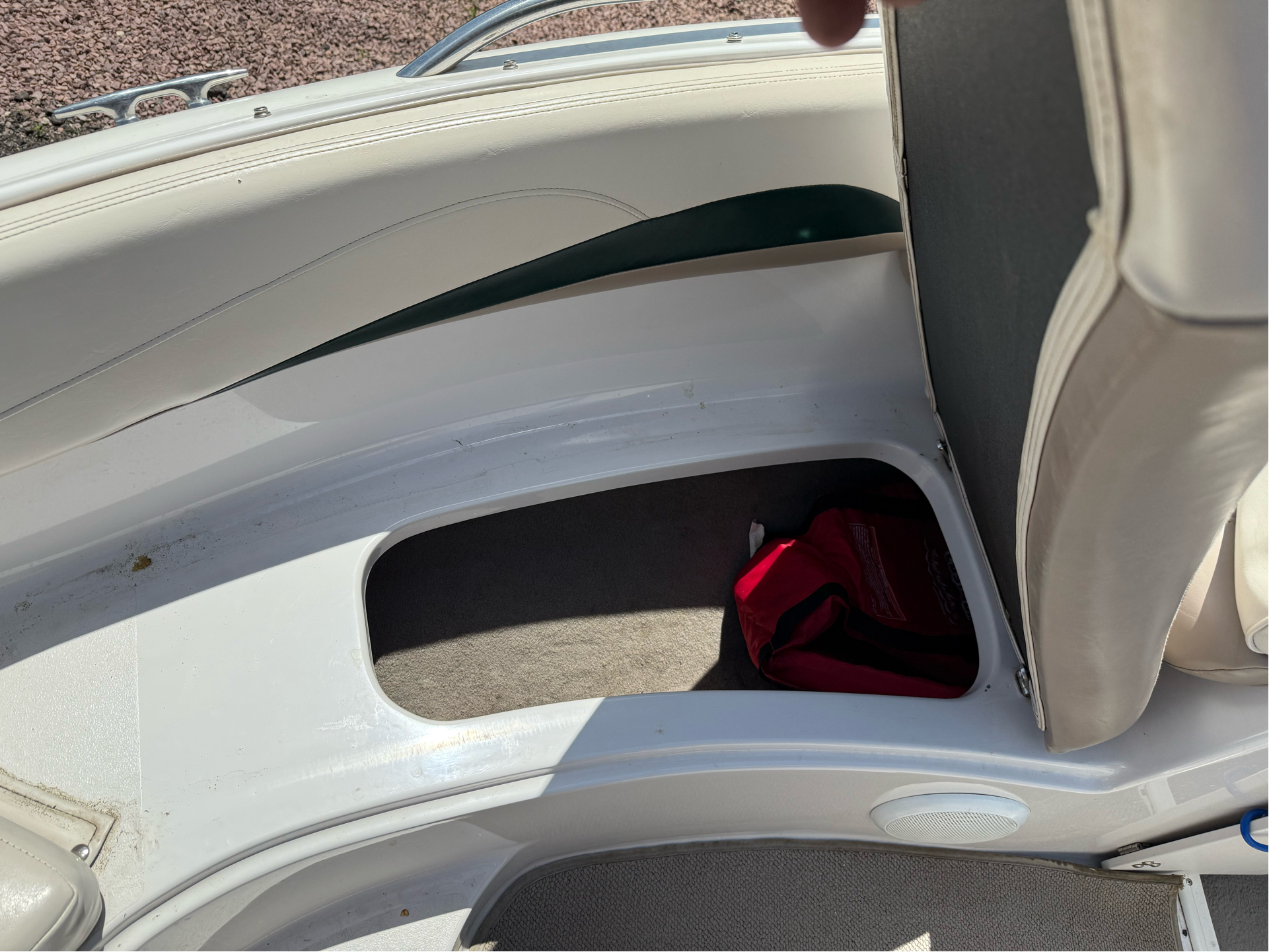 1996 Four Winns 200 Horizon DLX in Yankton, South Dakota - Photo 17