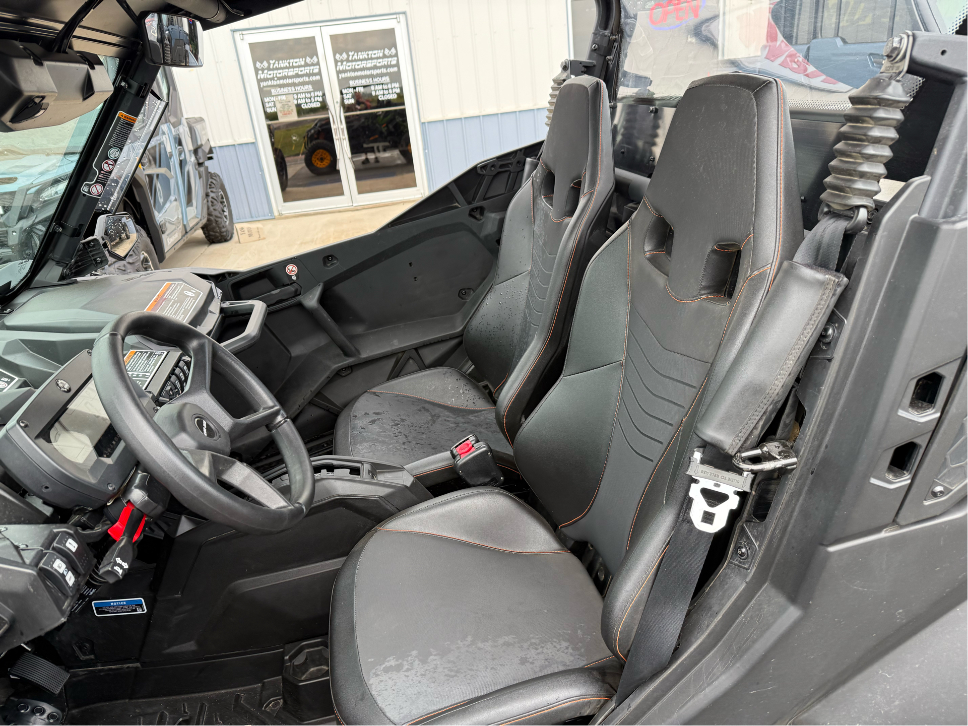 2021 Can-Am Commander X-TP 1000R in Yankton, South Dakota - Photo 9