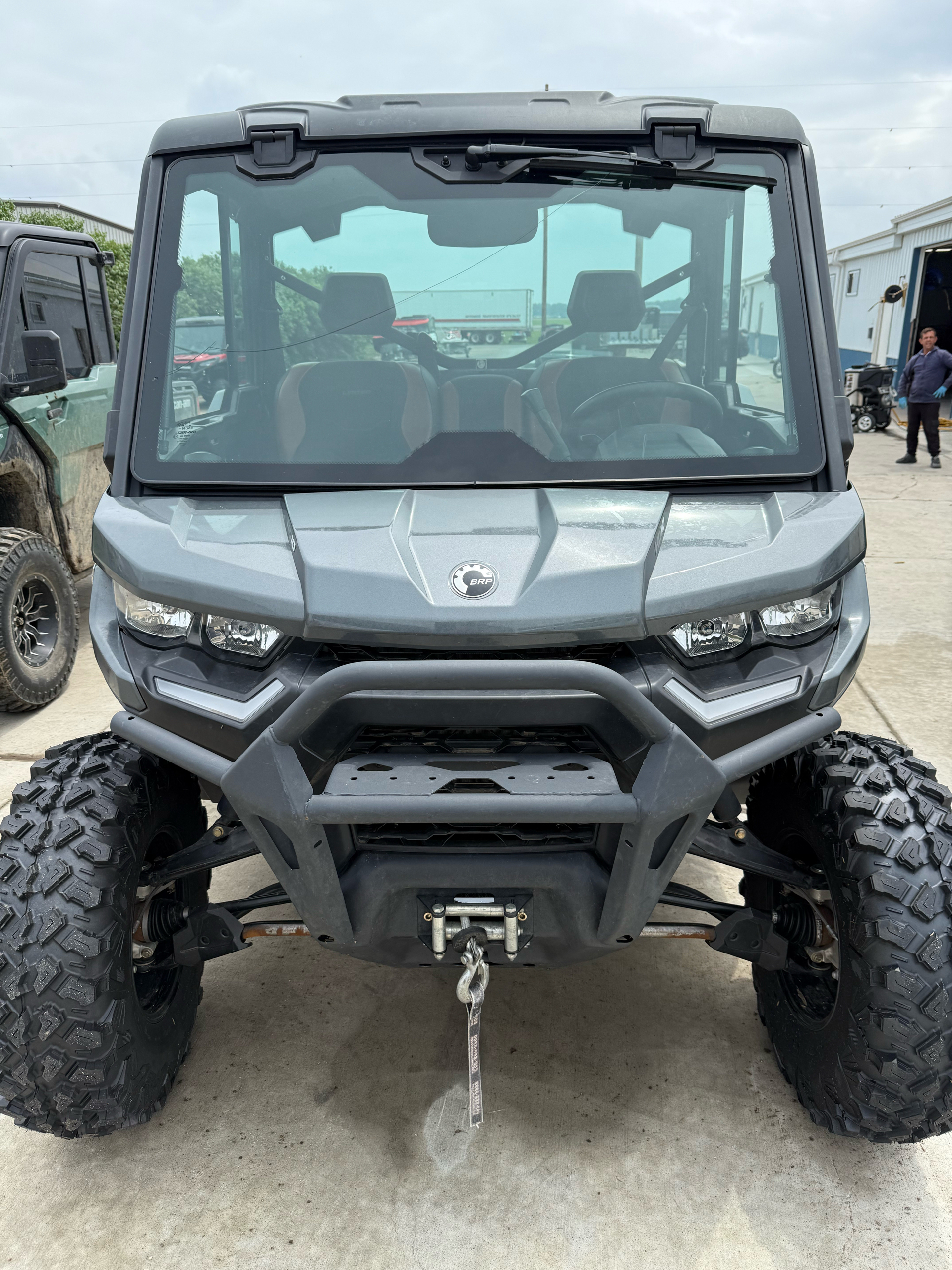 2024 Can-Am Defender Limited in Yankton, South Dakota - Photo 2