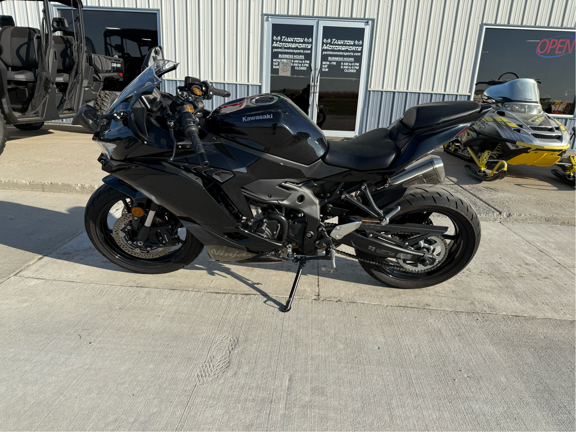 2024 Kawasaki Ninja ZX-4R ABS in Yankton, South Dakota - Photo 1