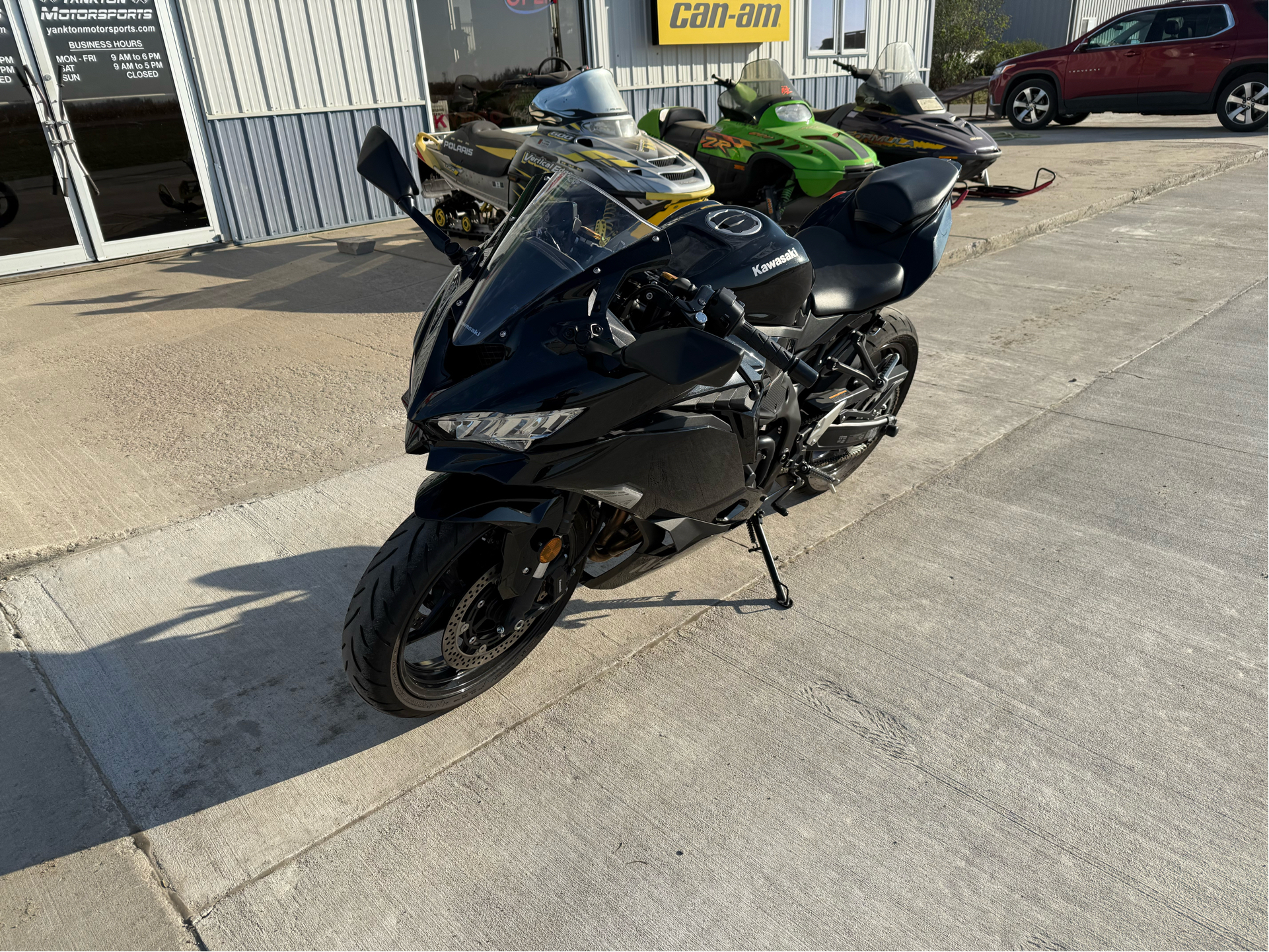 2024 Kawasaki Ninja ZX-4R ABS in Yankton, South Dakota - Photo 2