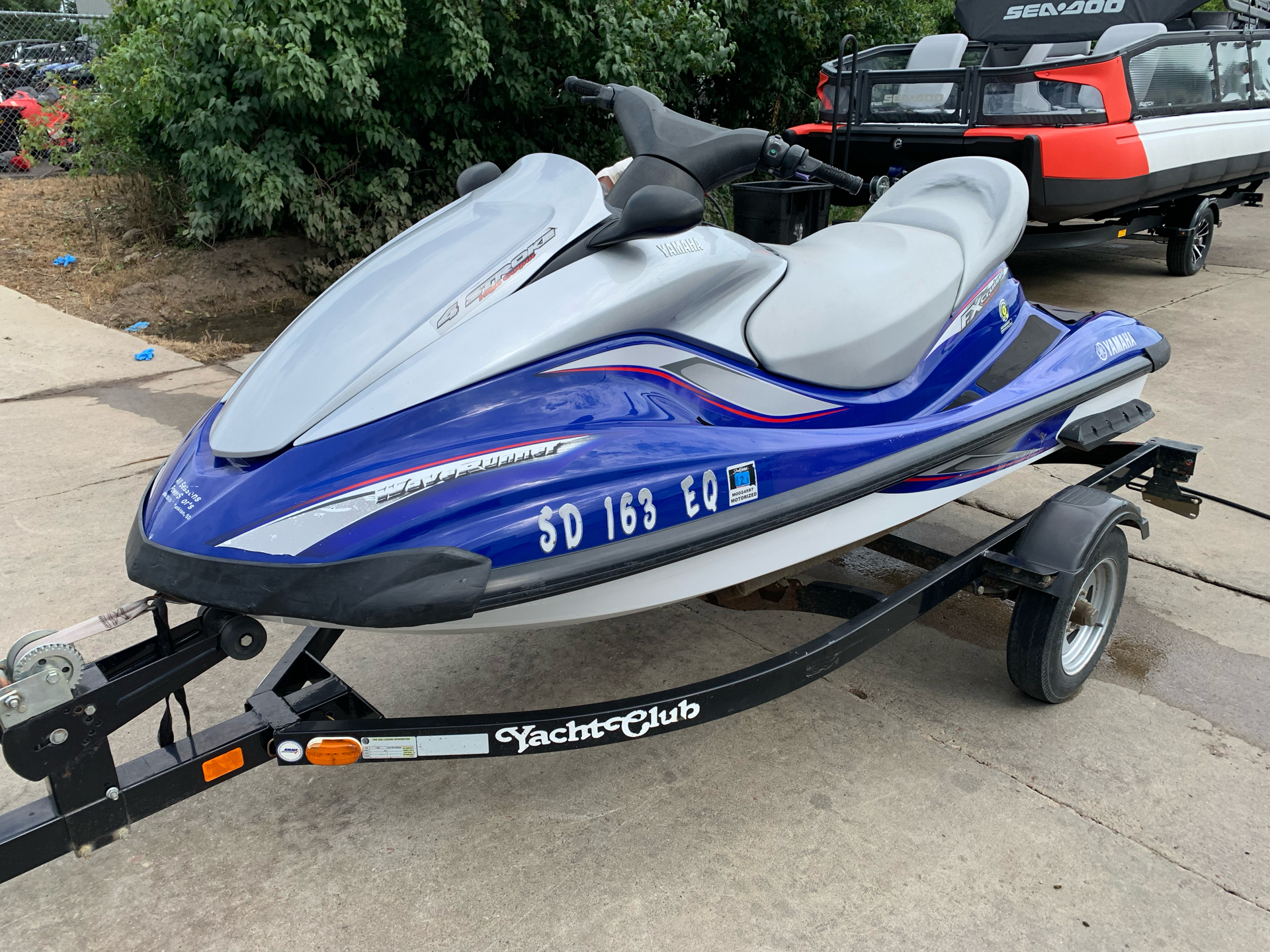 2004 Yamaha WaveRunner FX Cruiser High Output in Yankton, South Dakota - Photo 2