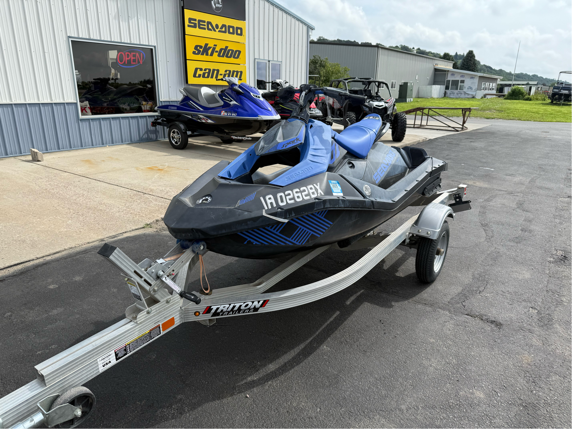 2023 Sea-Doo Spark Trixx 2up iBR in Yankton, South Dakota - Photo 2
