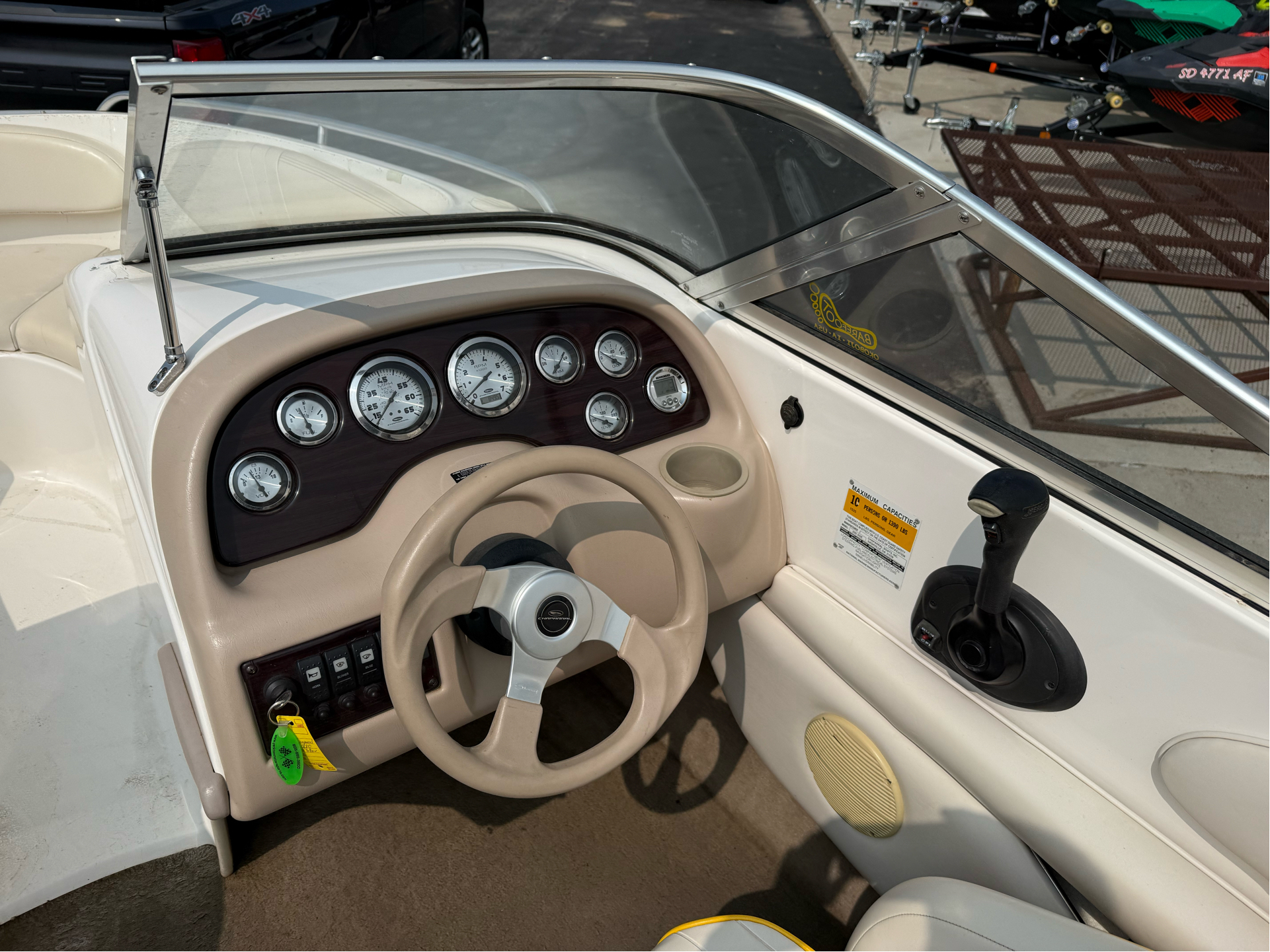 2001 Chaparral 200 SSE in Yankton, South Dakota - Photo 9