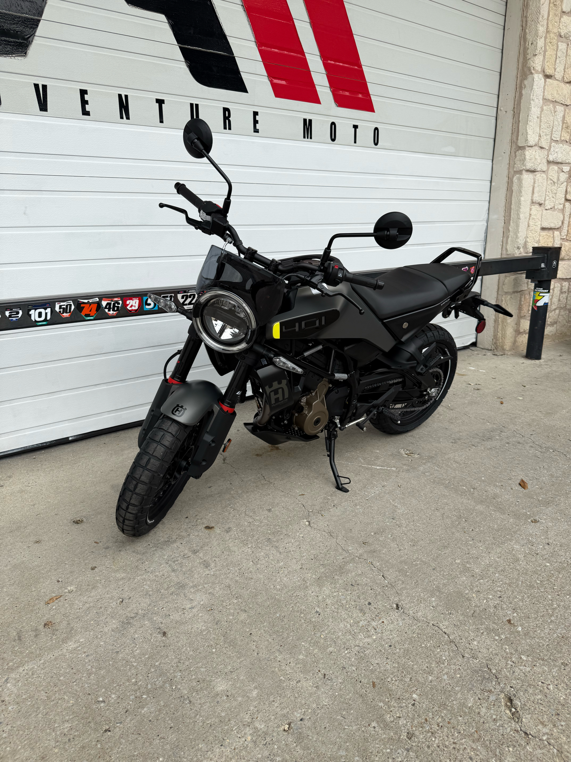 New 2024 Husqvarna Svartpilen 401, McKinney TX | Specs, Price 