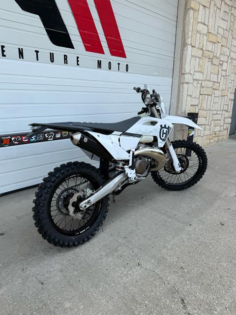 New 2025 Husqvarna TE 300 Pro, McKinney TX | Specs, Price, Photos