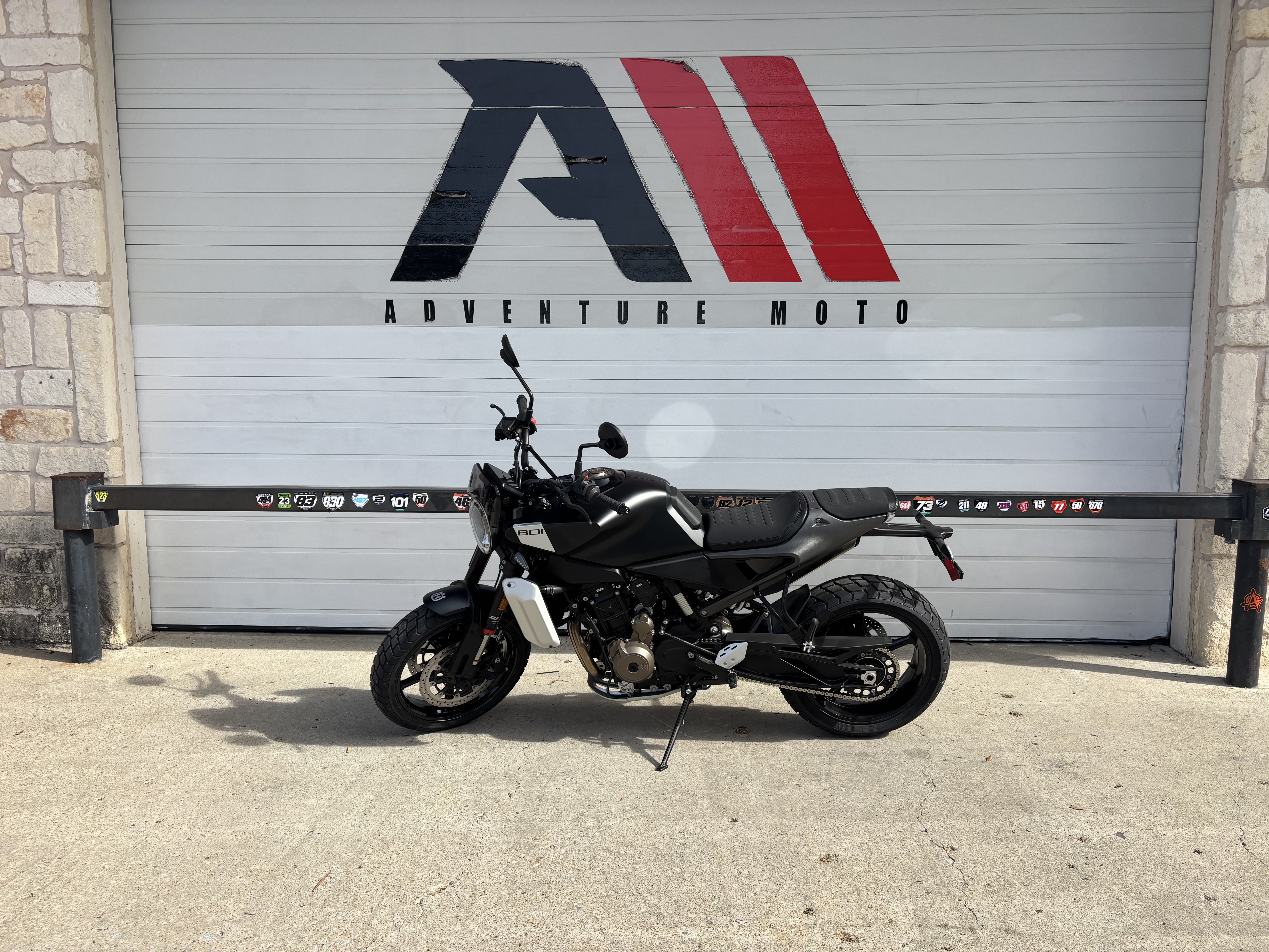 New 2025 Husqvarna Svartpilen 801, McKinney TX | Specs, Price