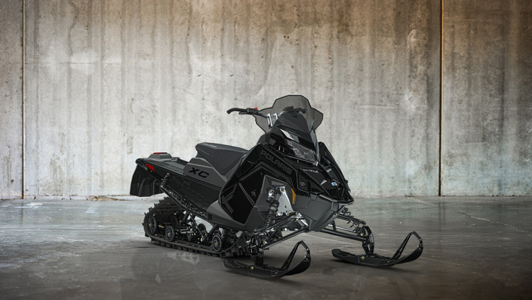 2027 Polaris 850 Switchback XC 146 Gloss Black 1.6 7S ES 2