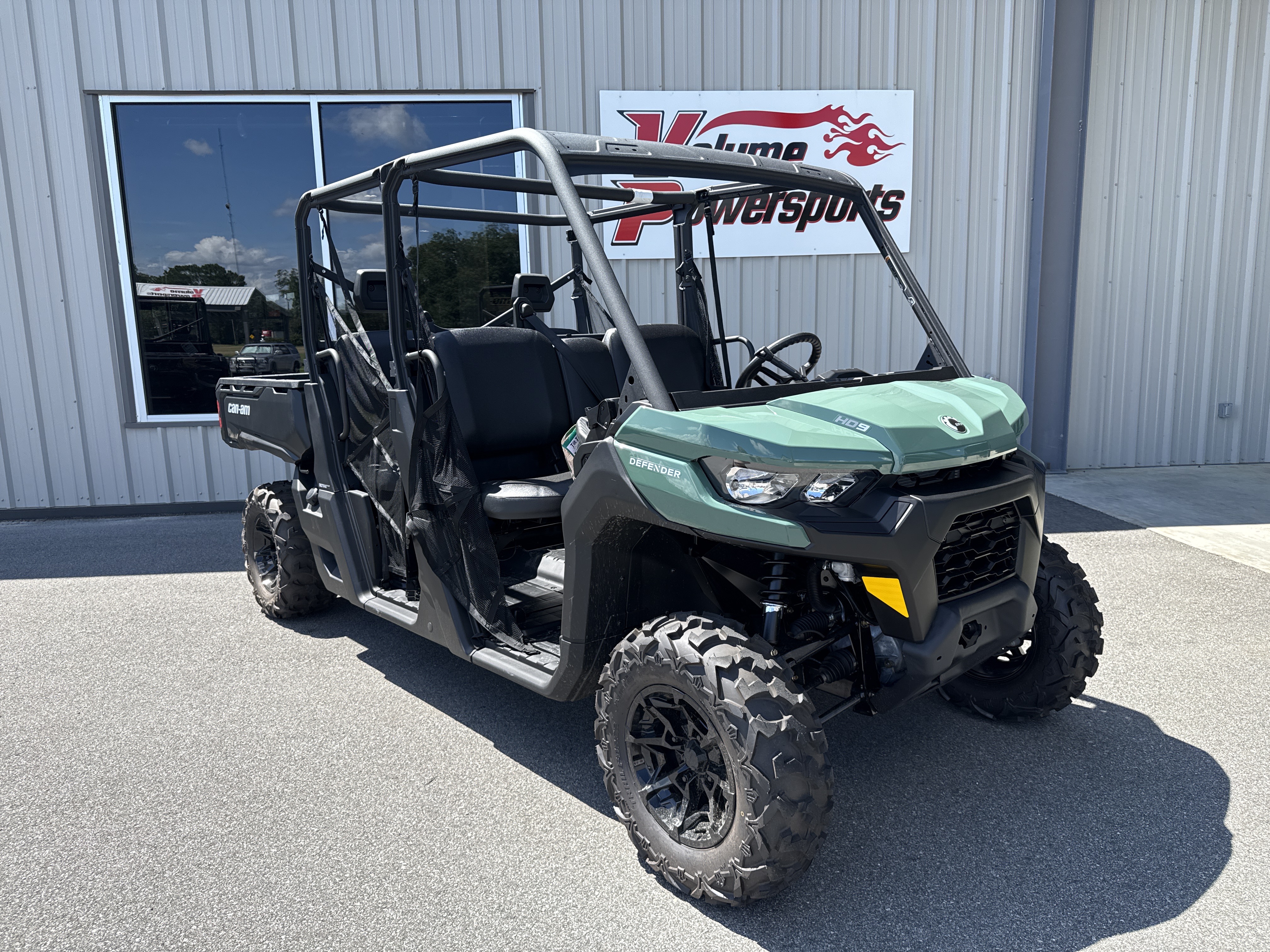 2026 Can-Am Defender MAX DPS HD9