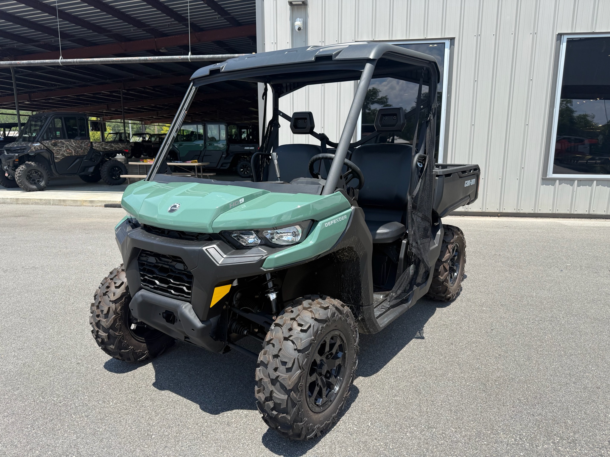 2026 Can-Am Defender DPS HD9