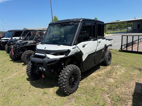 2026 Can-Am Defender MAX Limited HD11