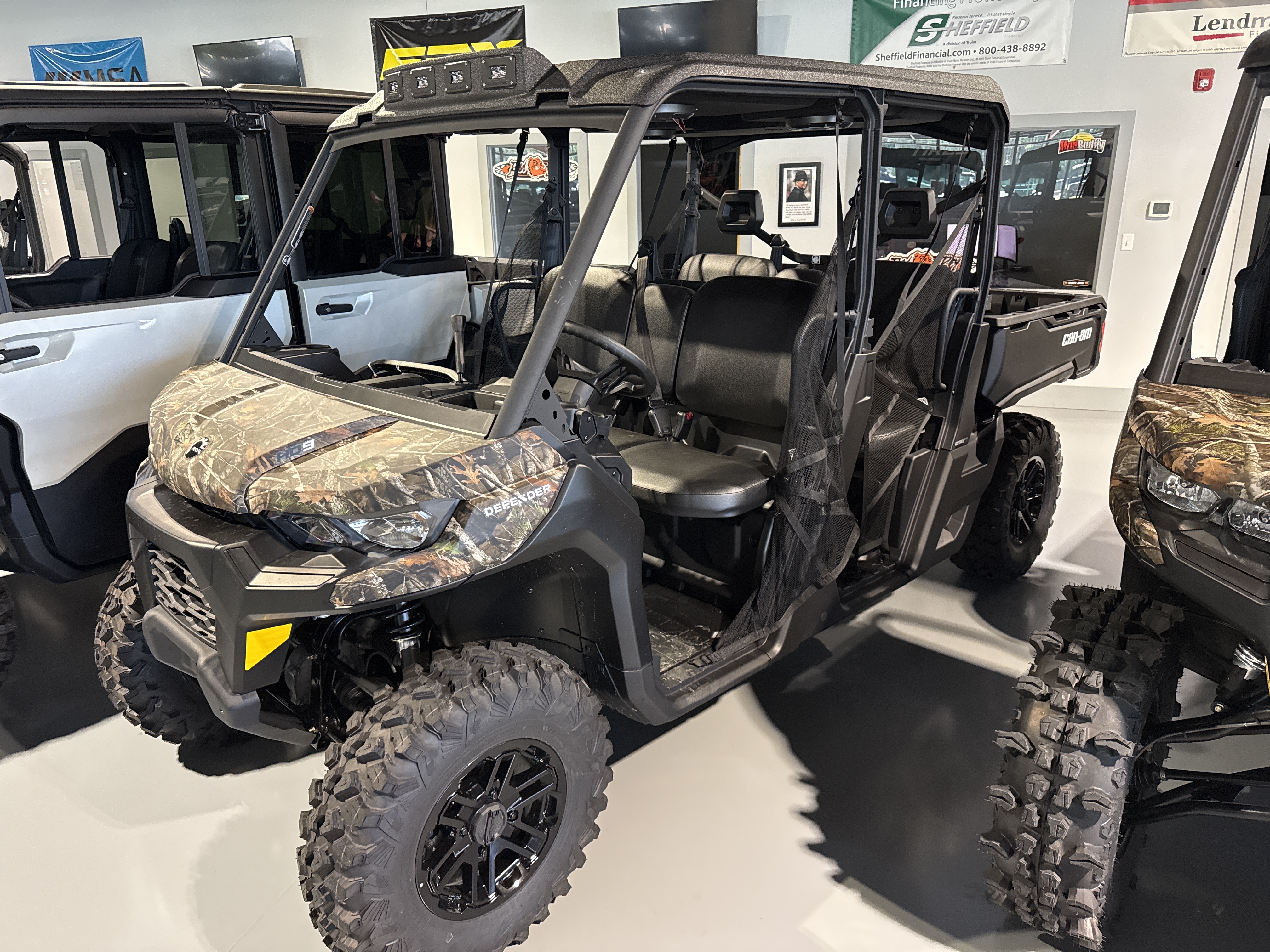 2026 Can-Am Defender MAX DPS HD9