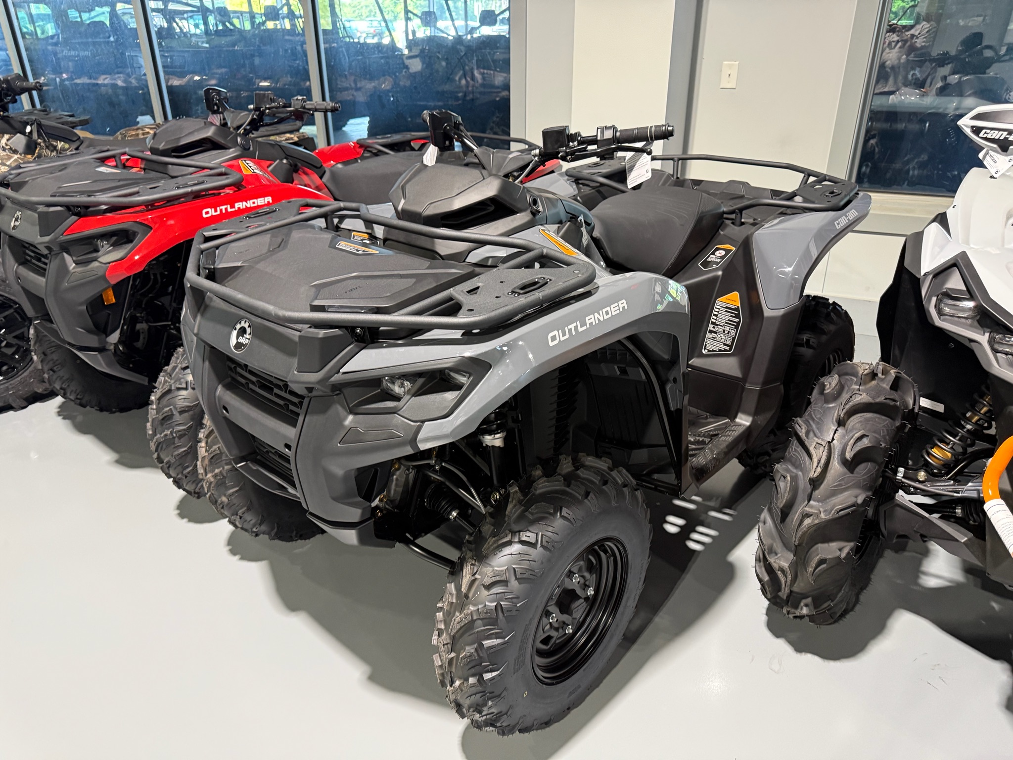 2026 Can-Am™ Outlander 500 1
