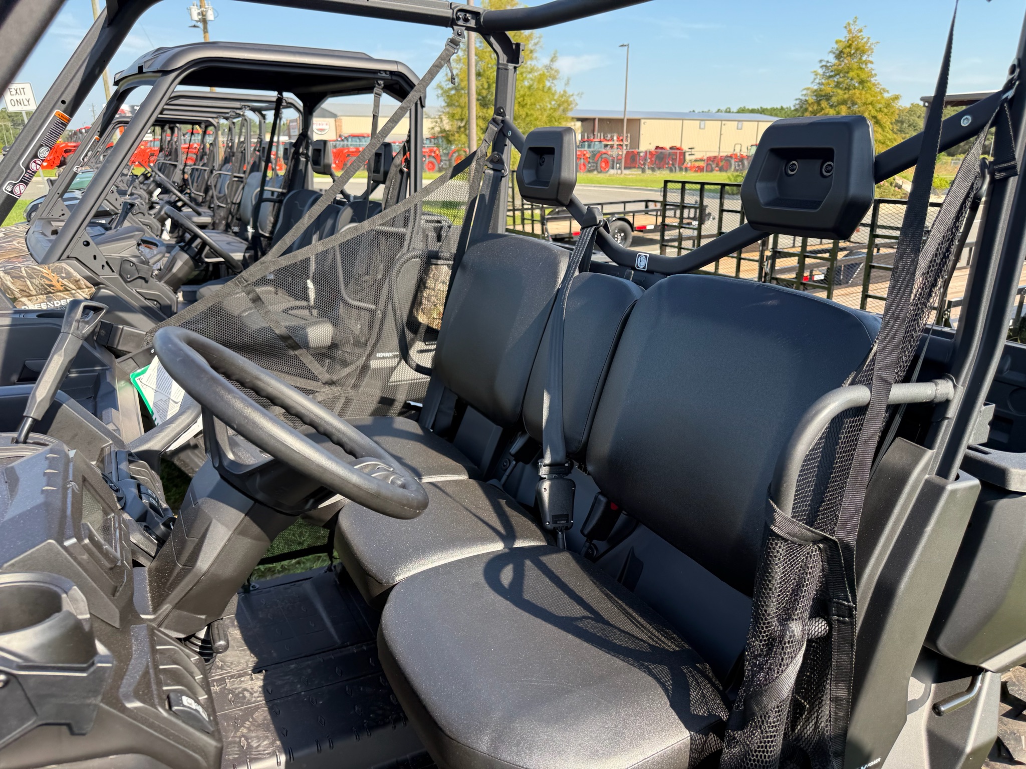 2026 Can-Am™ Defender DPS HD7 7