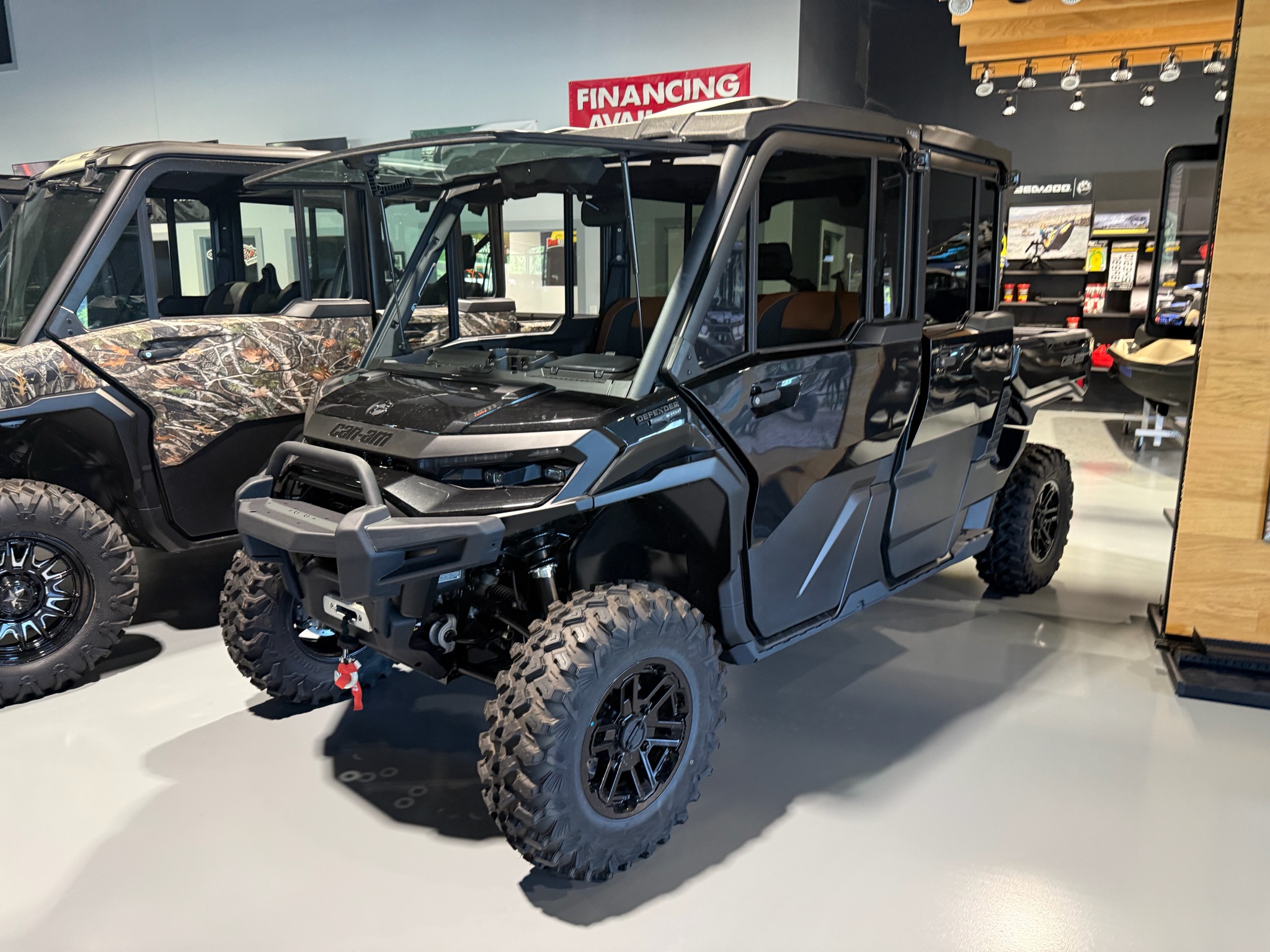 2026 Can-Am Defender MAX Lone Star CAB HD11