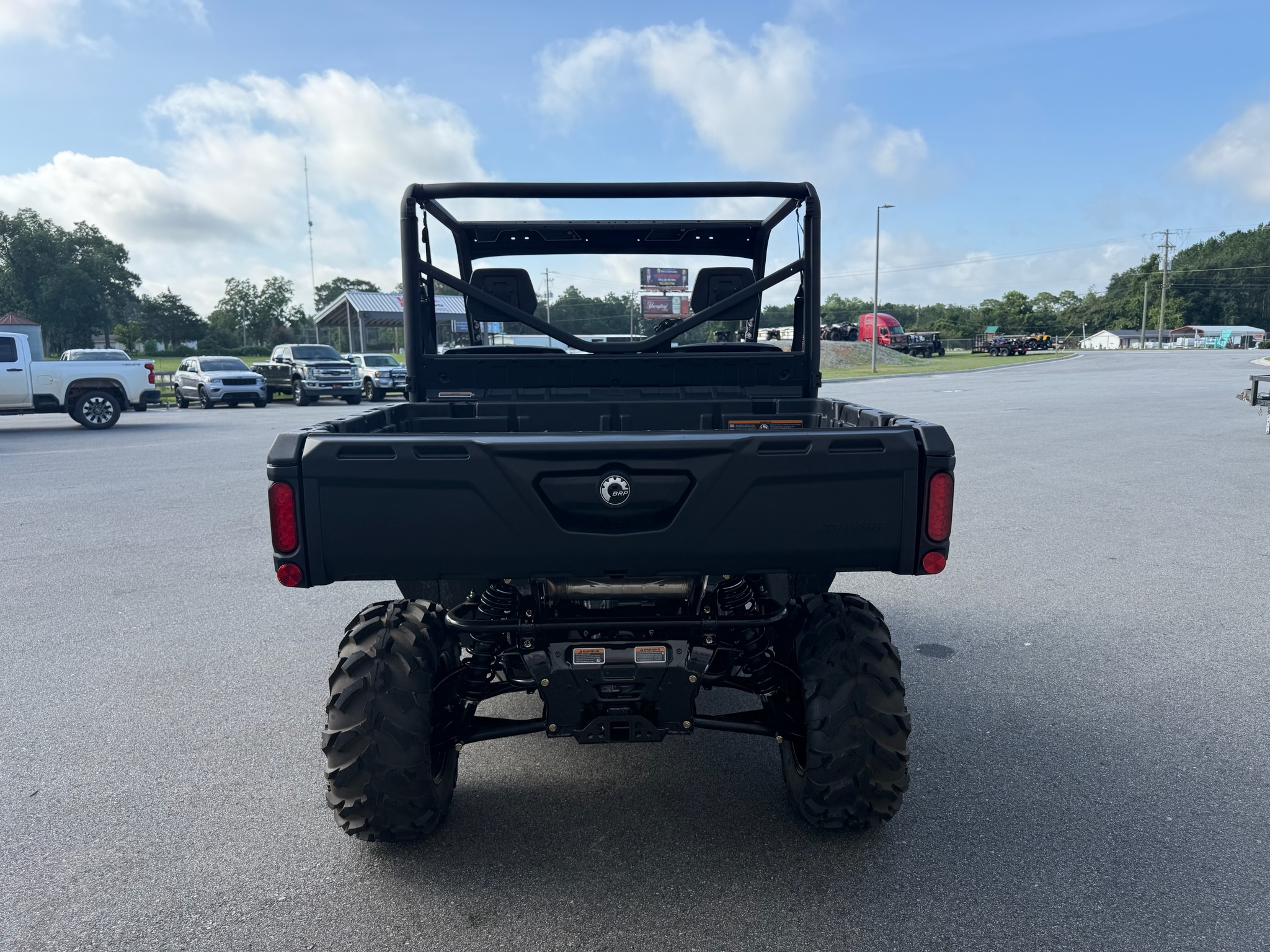2026 Can-Am™ Defender DPS HD10 5