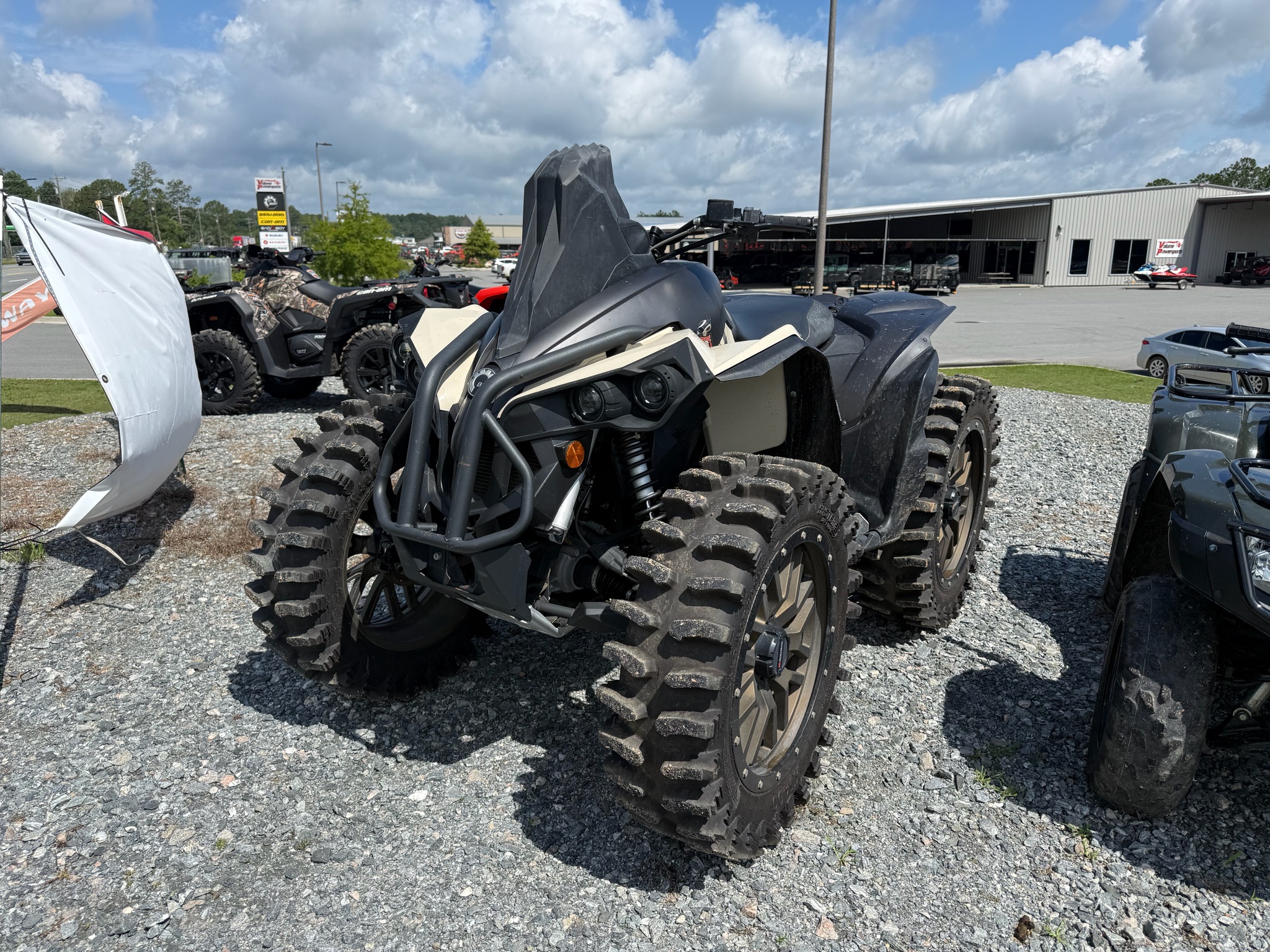 2022 Can-Am Renegade X MR 650