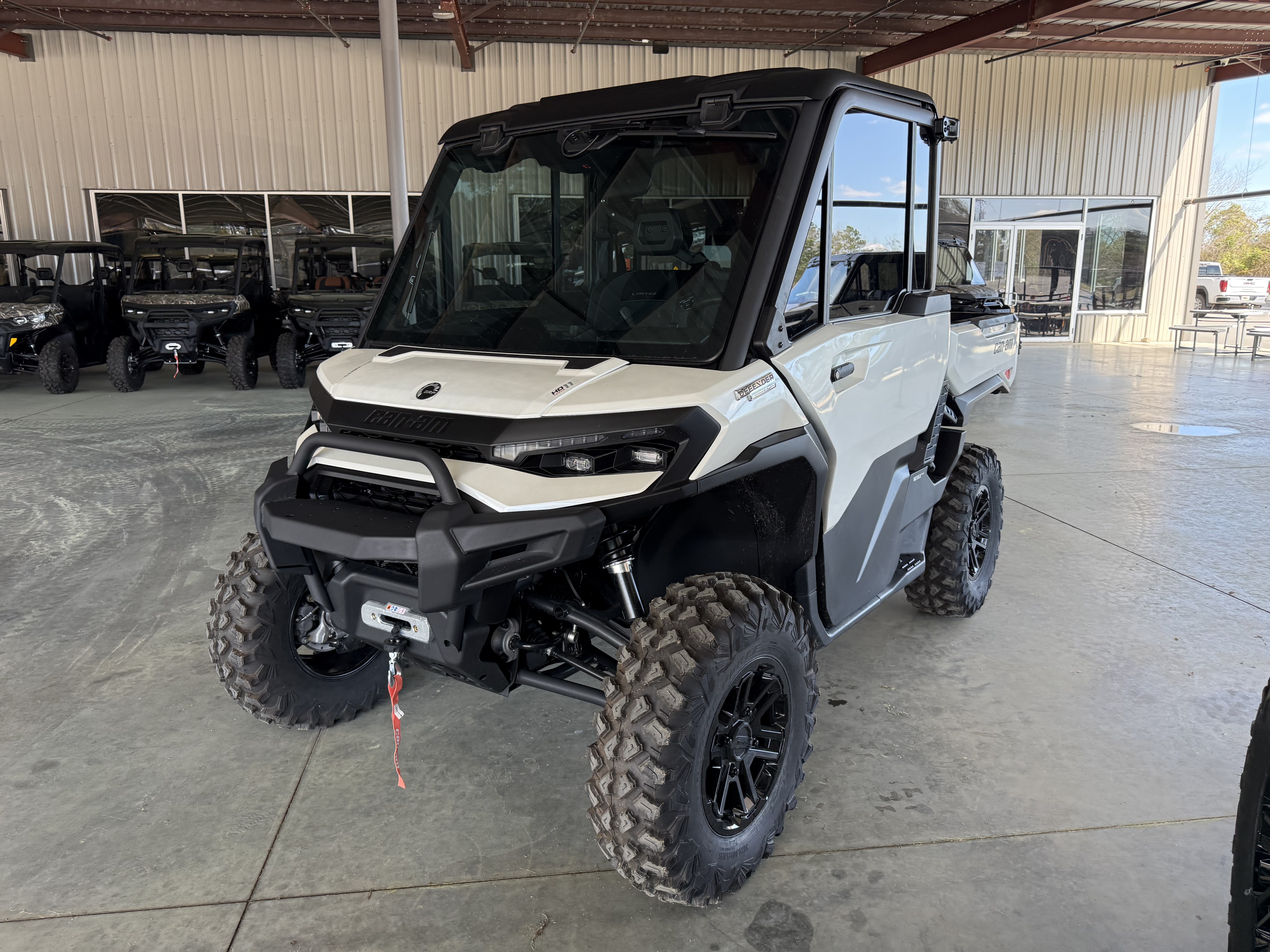 2026 Can-Am Defender Limited HD11