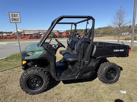 2026 Can-Am Defender HD7