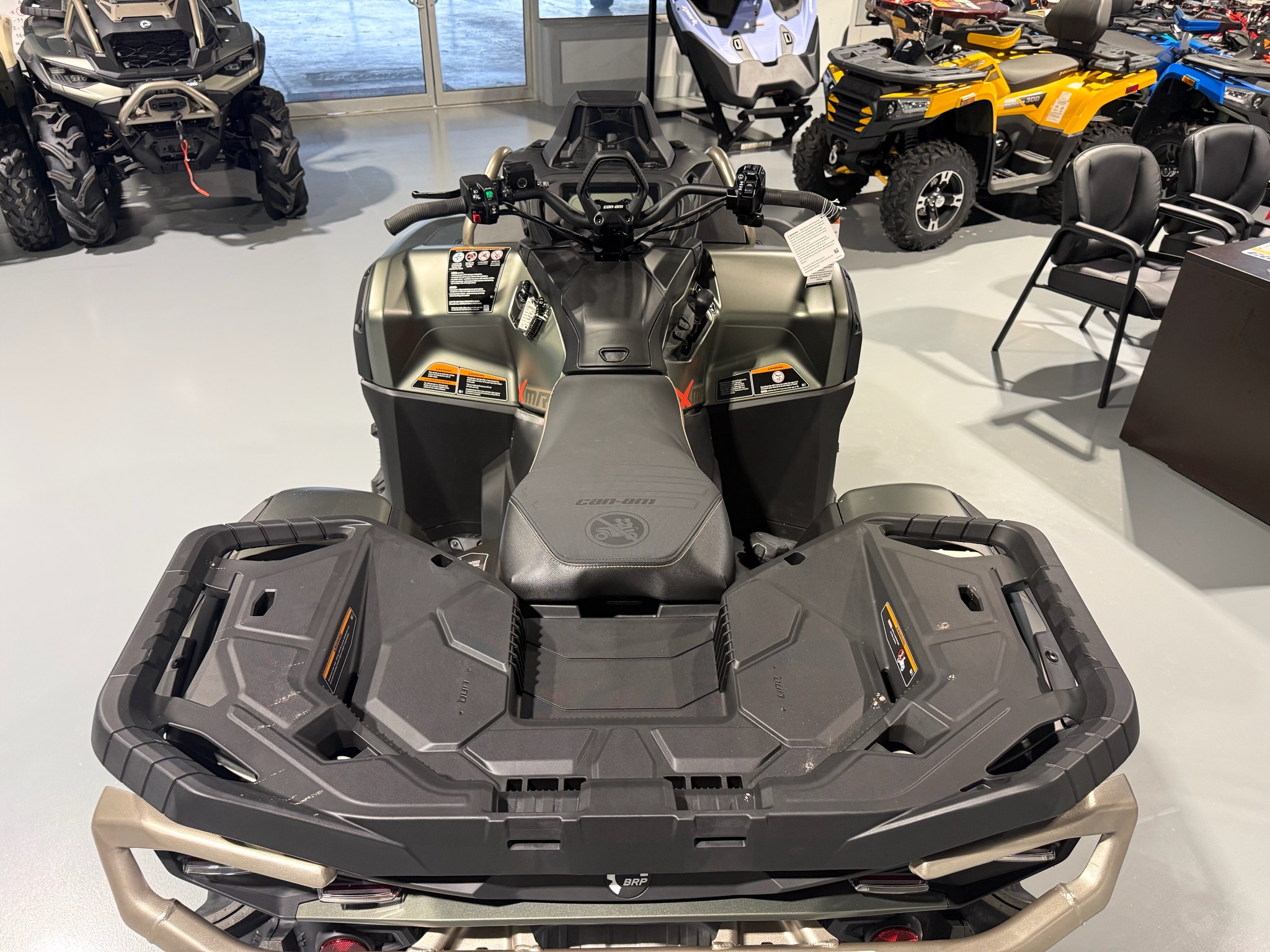 2027 Can-Am™ Outlander X MR 1000R 7