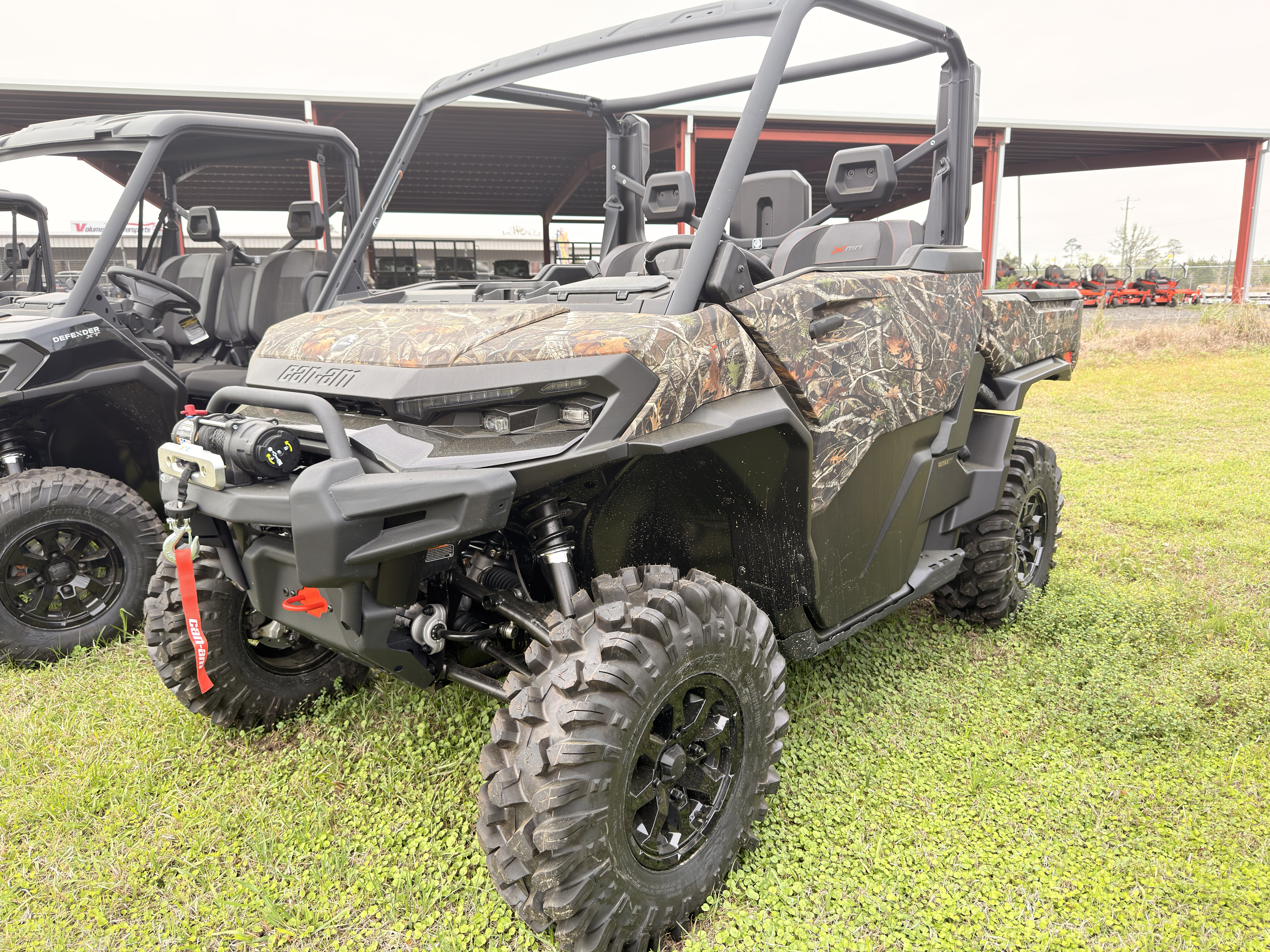 2026 Can-Am Defender X MR HD11 with Half-Doors