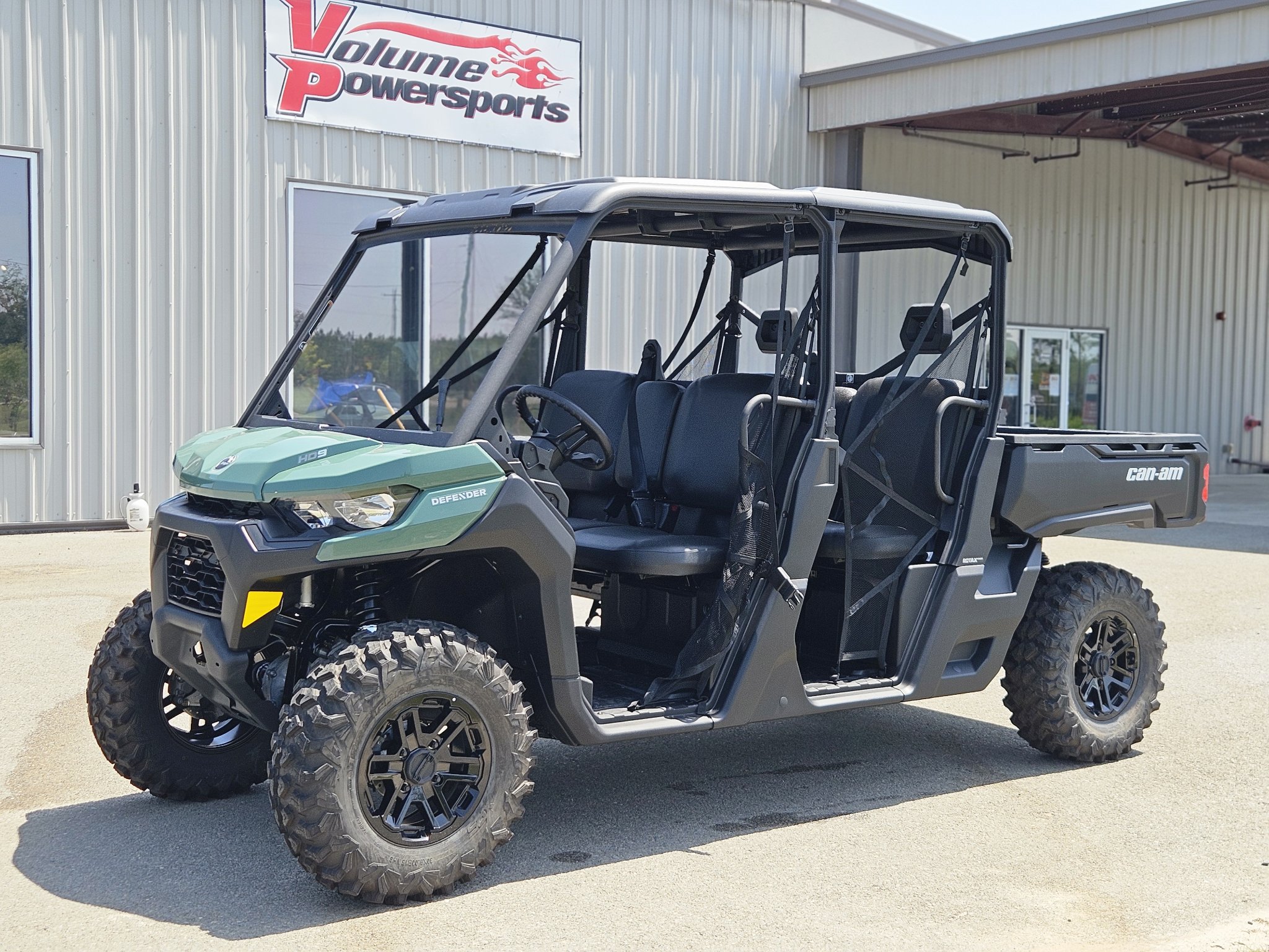 2026 Can-Am Defender MAX DPS HD9