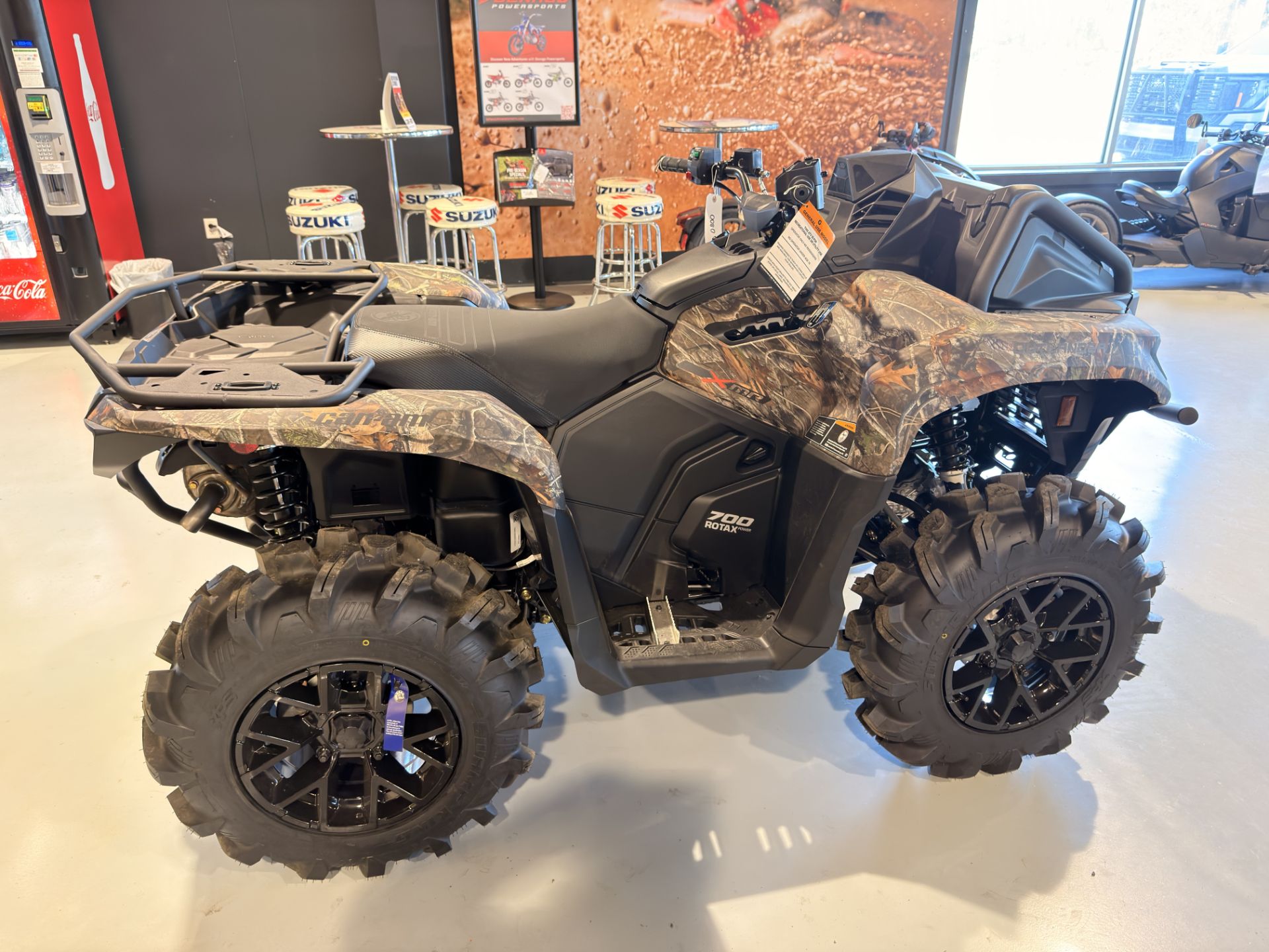 2026 Can-Am™ Outlander X MR 700 5