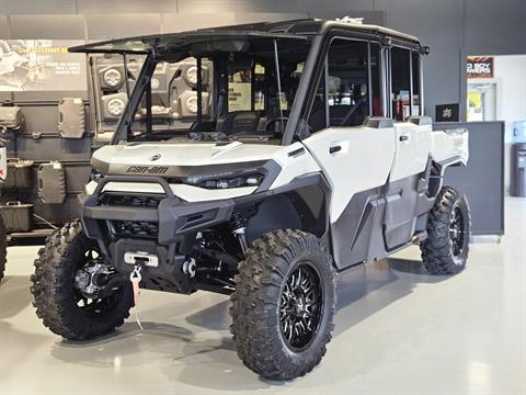 2026 Can-Am Defender MAX Limited HD11
