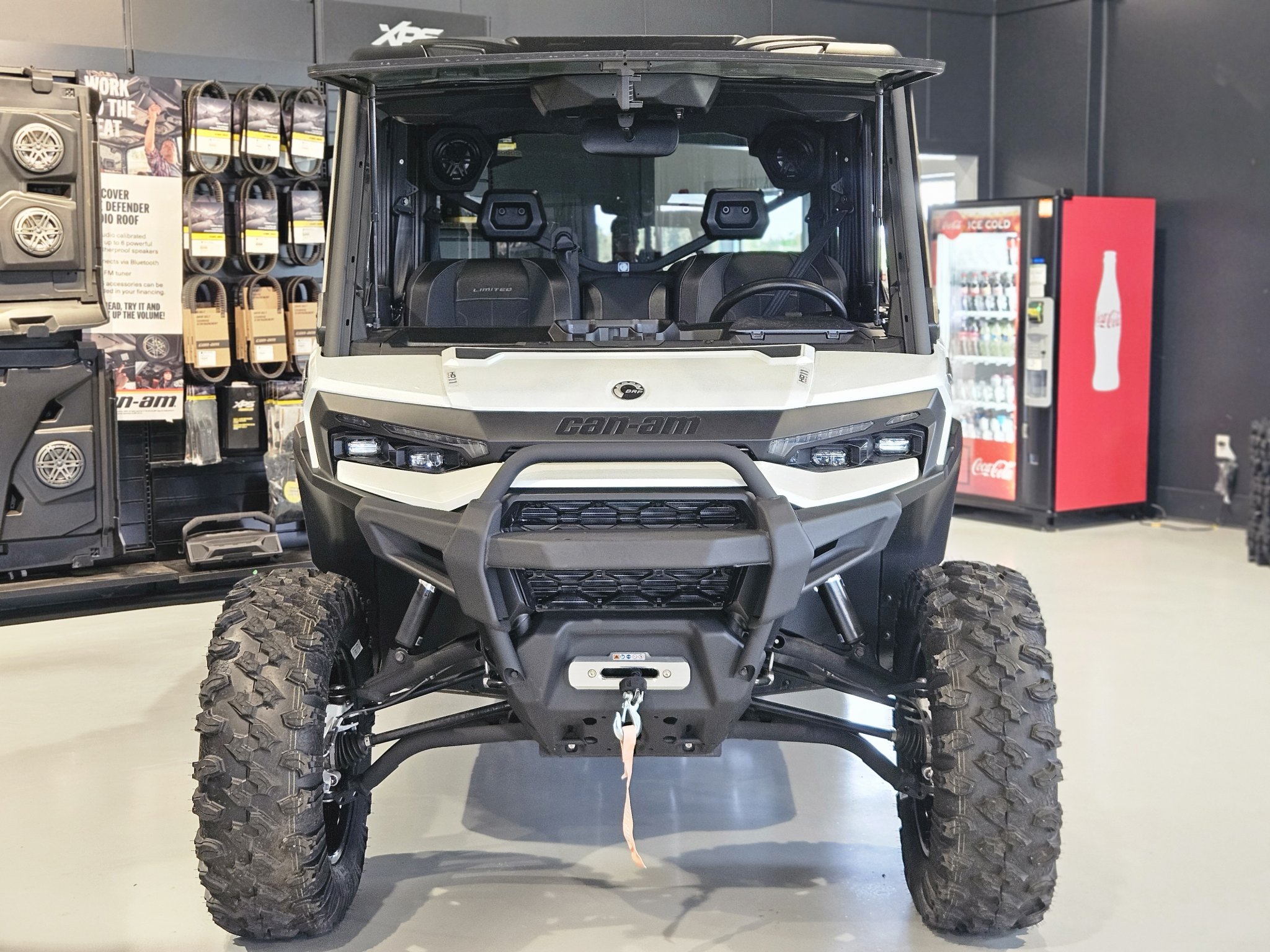 2026 Can-Am™ Defender MAX Limited HD11 2