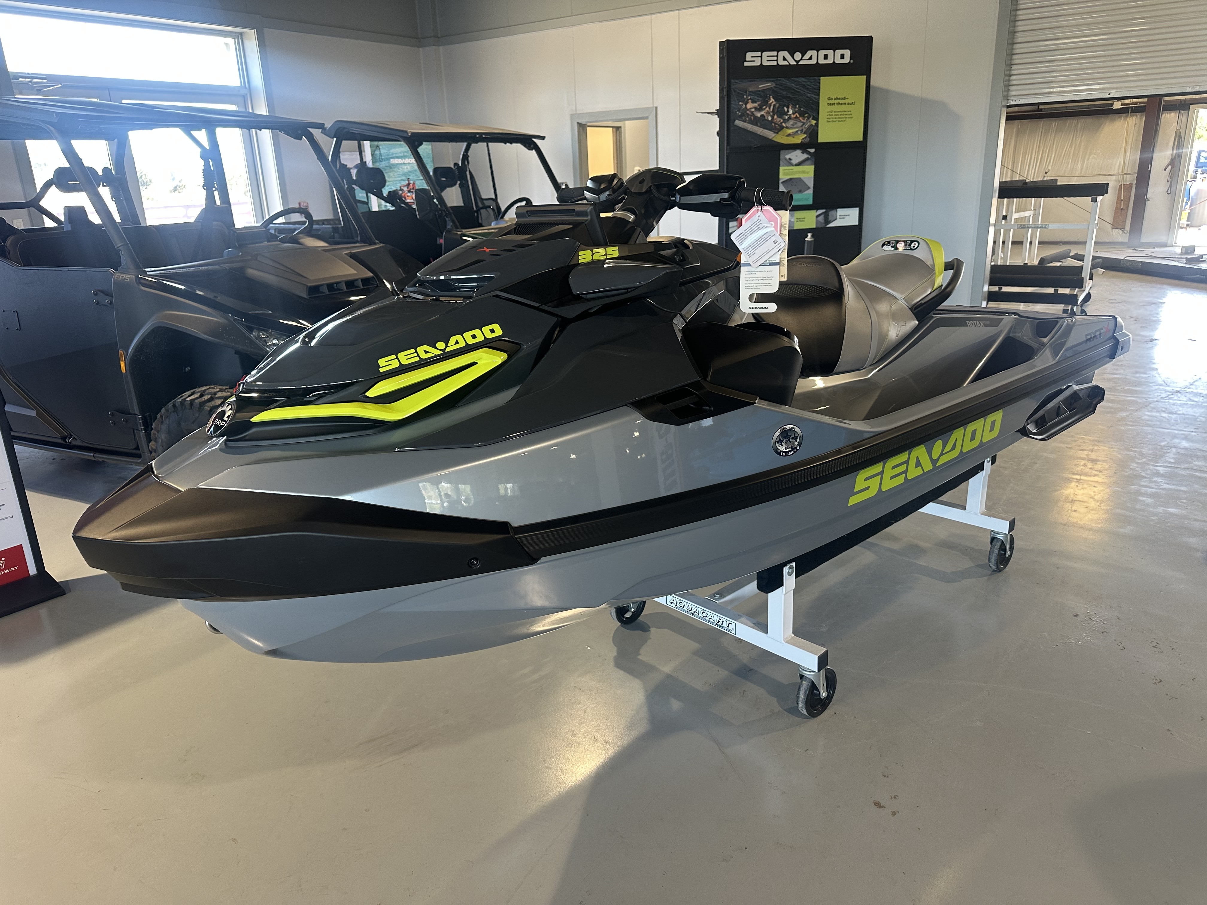 2026 Sea-Doo RXT-X 325 + Tech Package 2