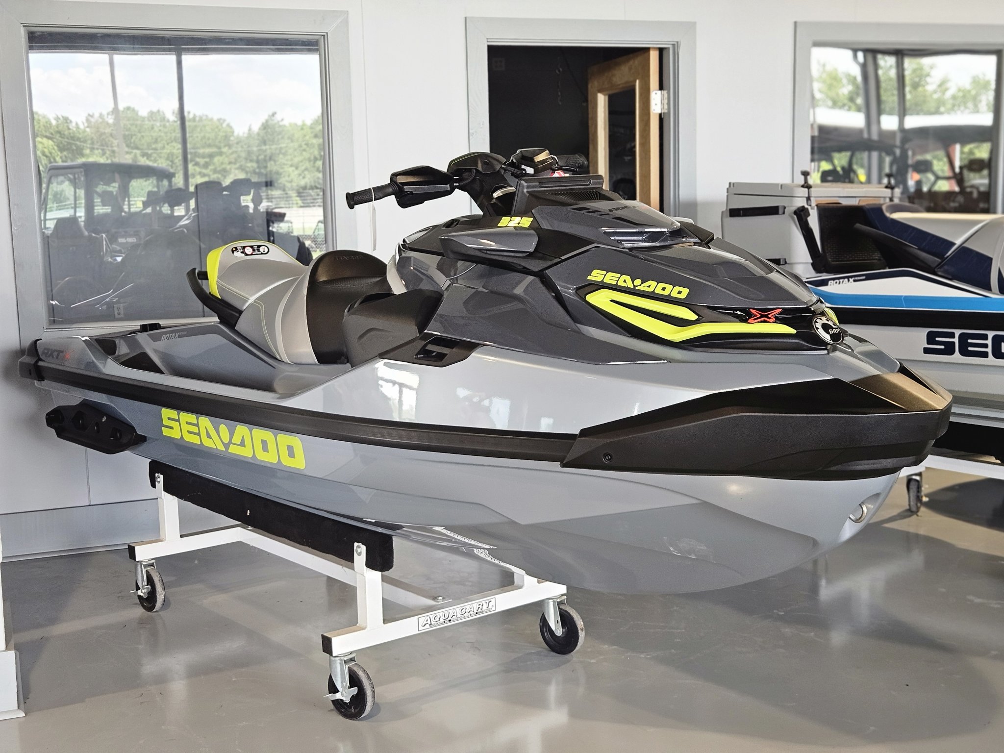2026 Sea-Doo RXT-X 325 + Tech Package 1