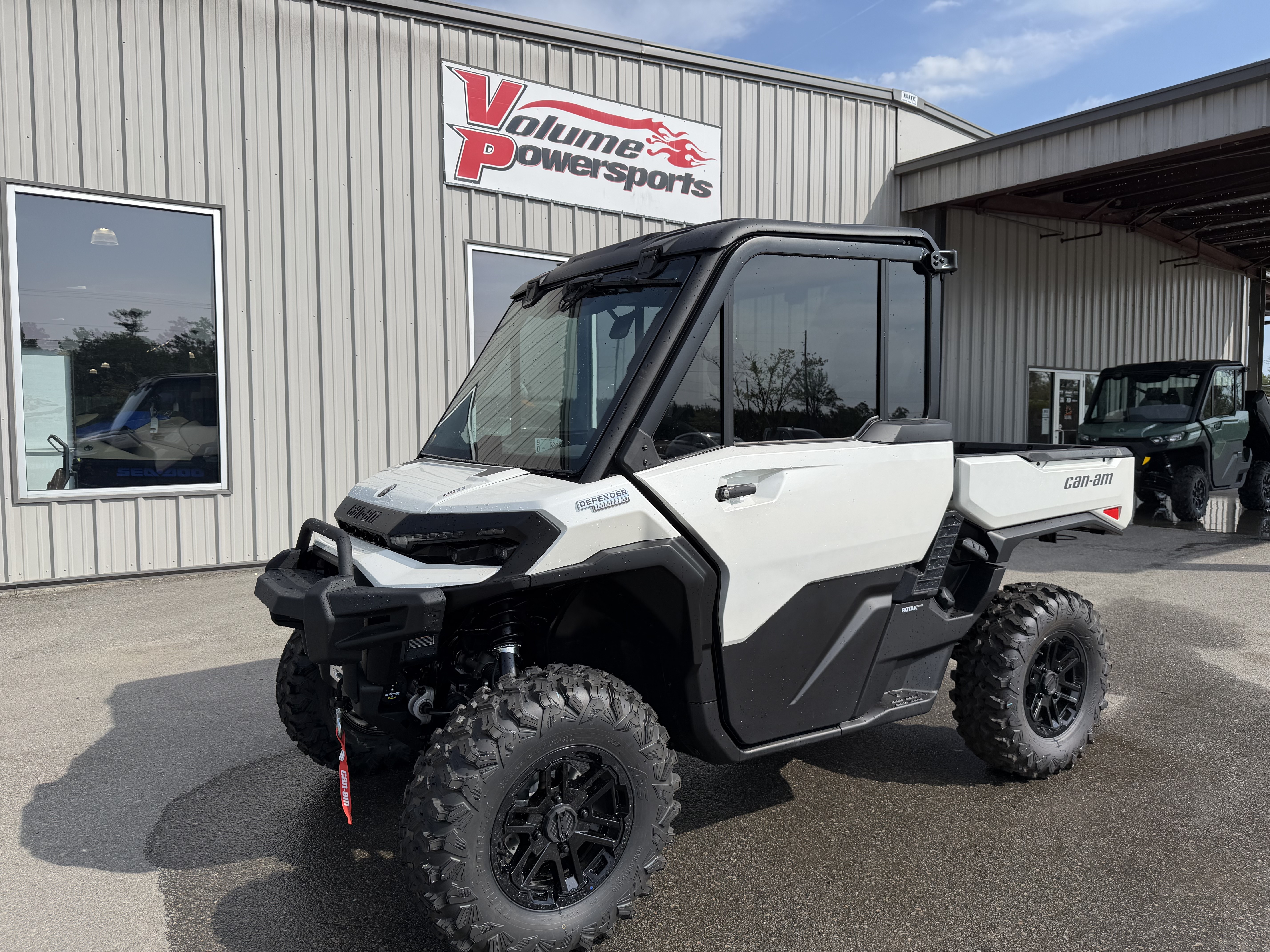 2026 Can-Am Defender Limited HD11