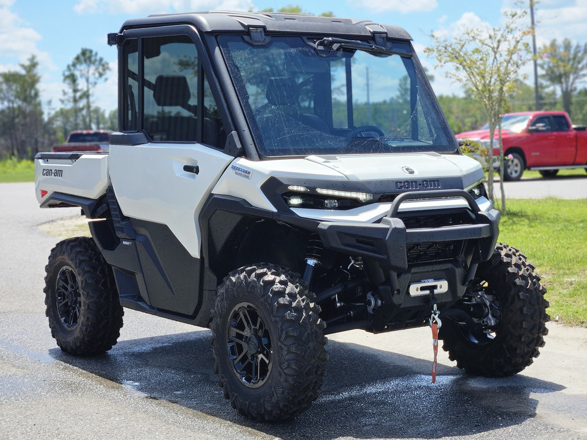 2026 Can-Am™ Defender Limited HD11 4