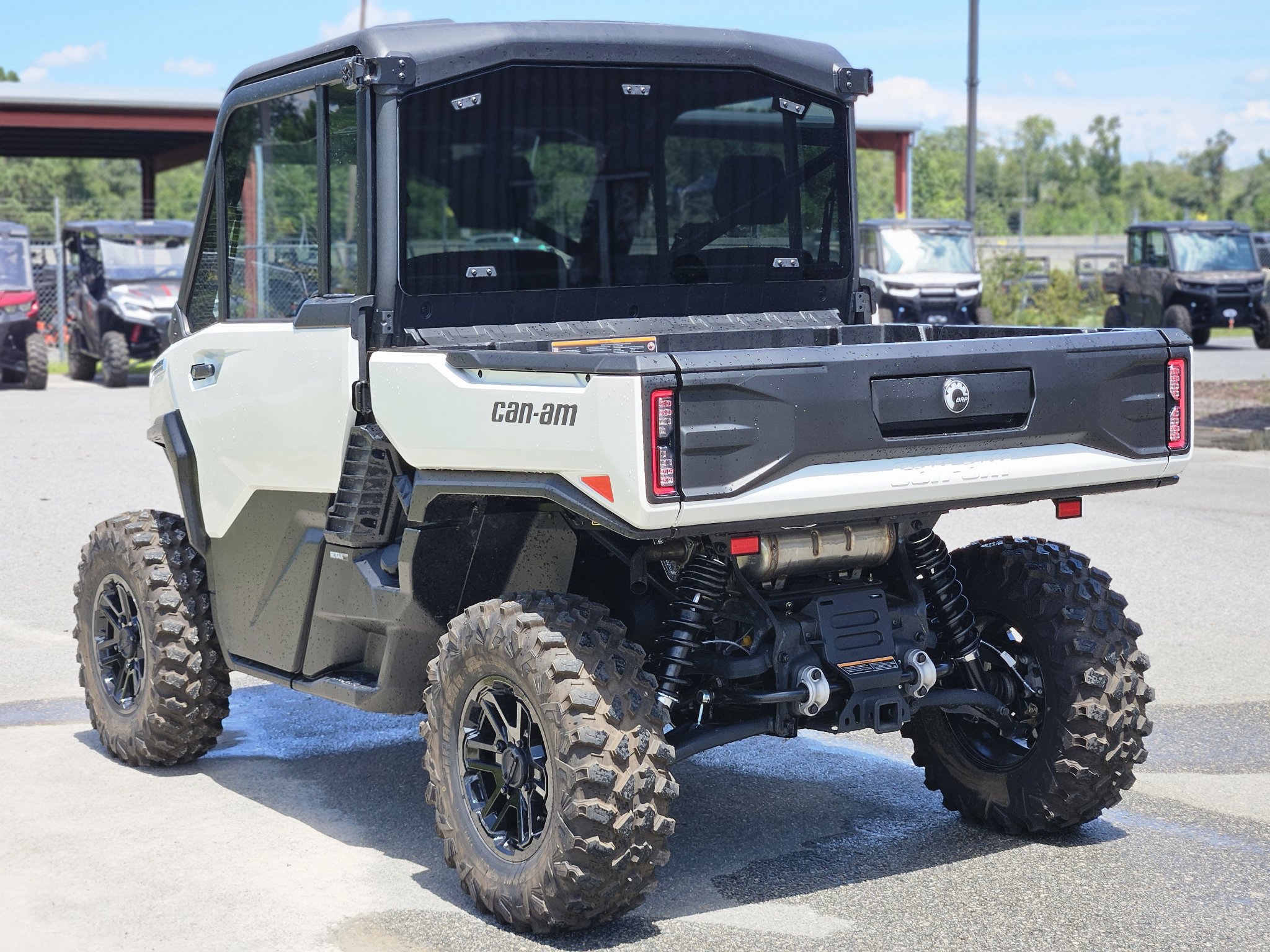 2026 Can-Am™ Defender Limited HD11 8