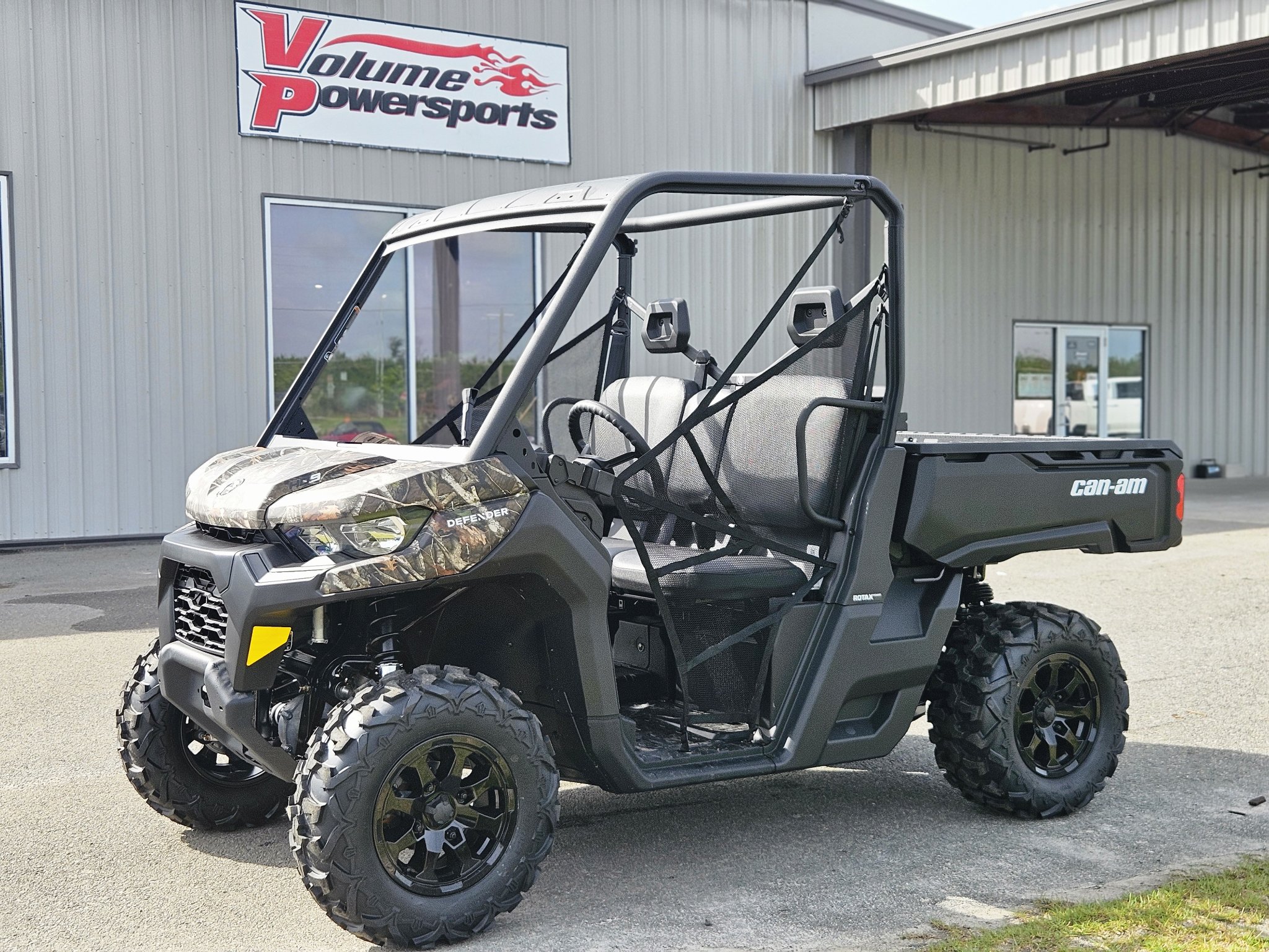 2026 Can-Am Defender DPS HD9