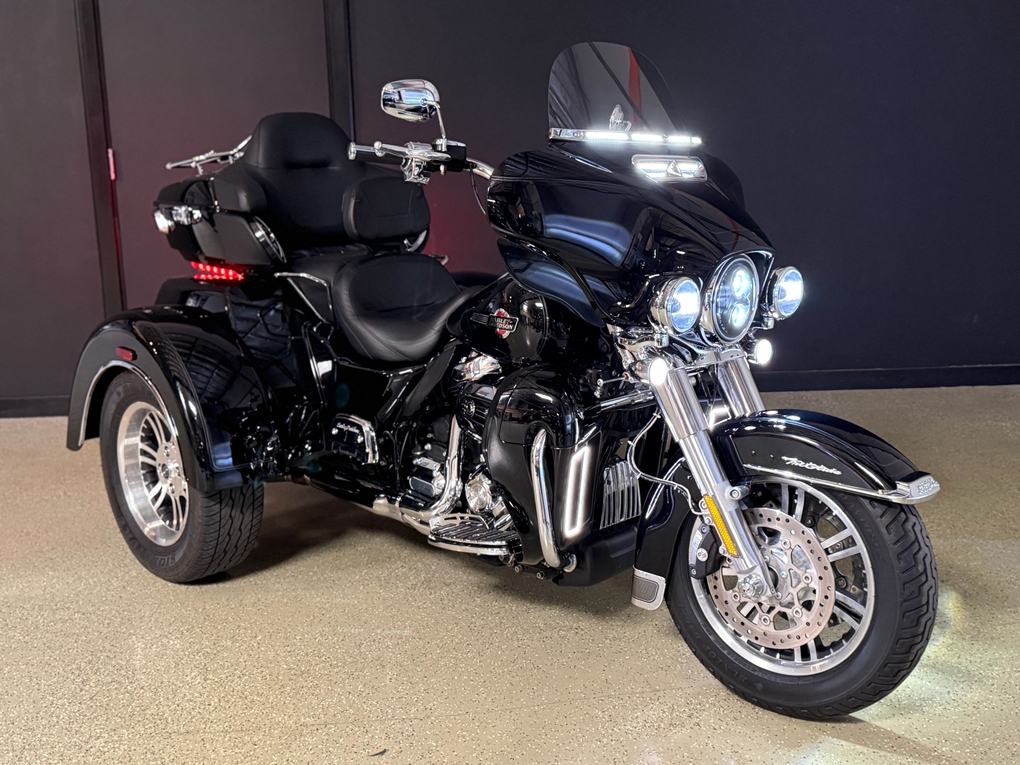 2022 Harley-Davidson Tri Glide® Ultra 3
