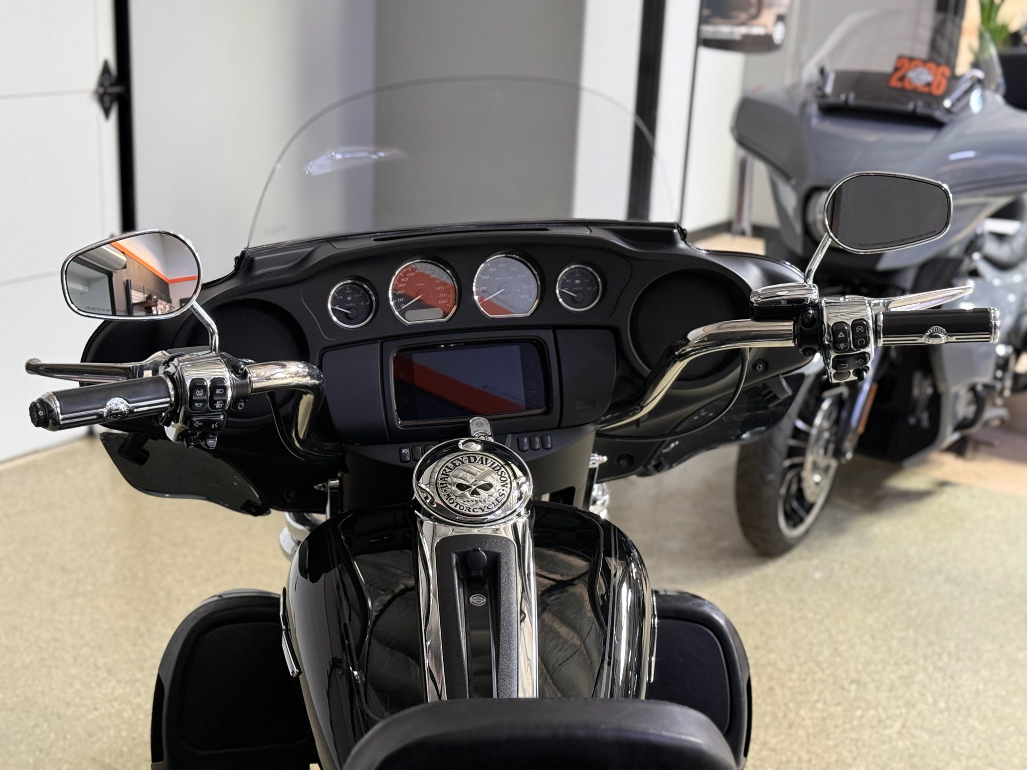 2022 Harley-Davidson Tri Glide® Ultra 8