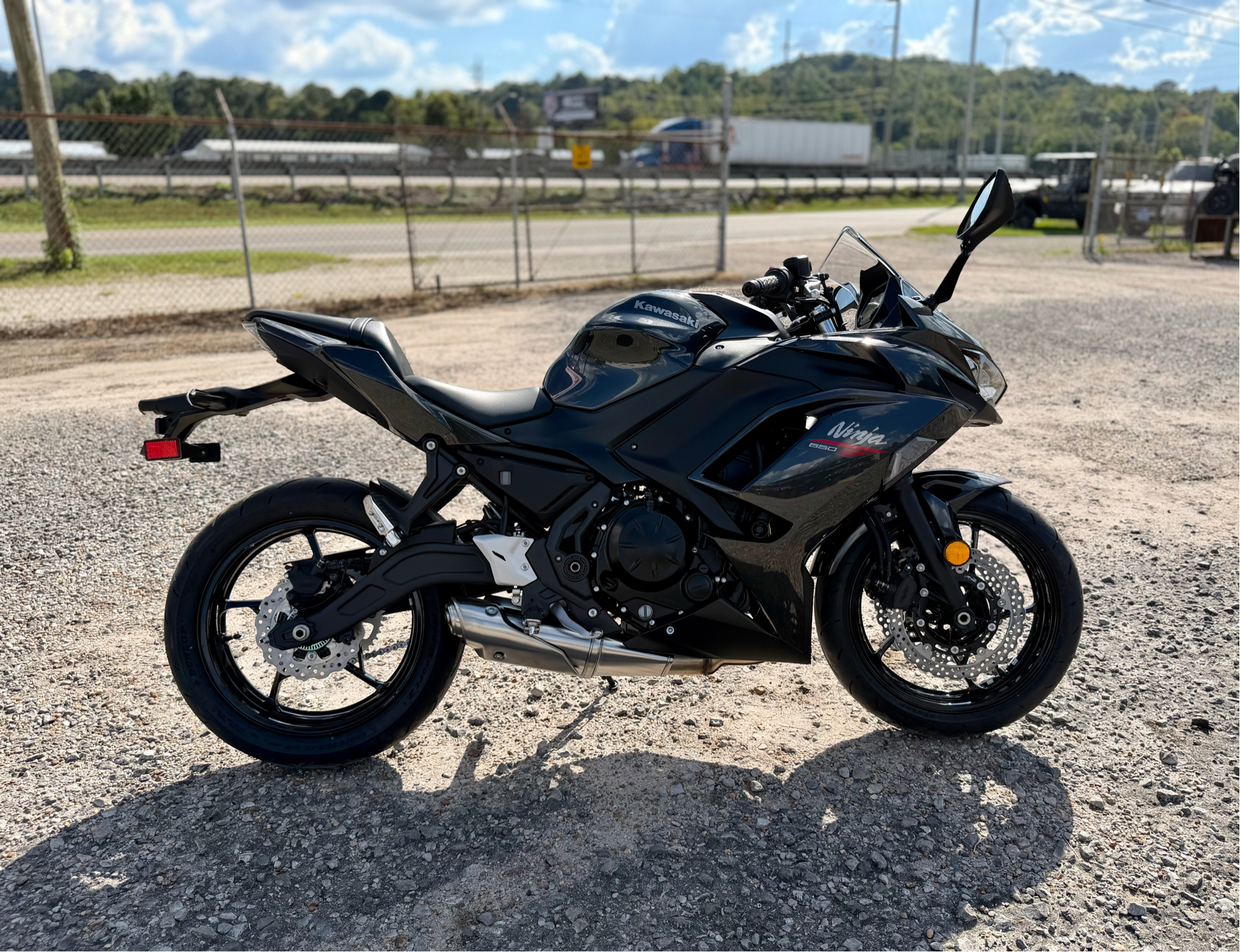 New 2026 Kawasaki Ninja 650, Meridian MS | Specs, Price, Photos