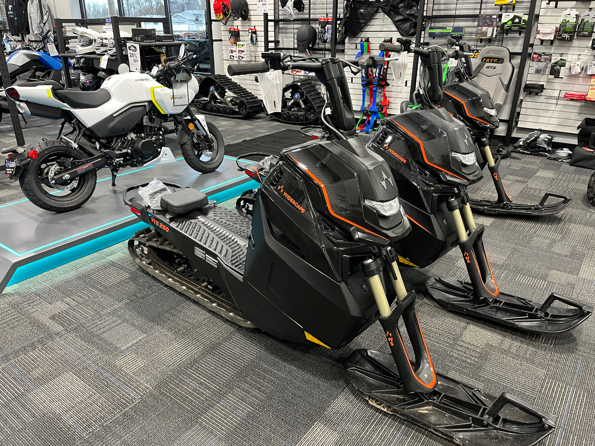 New 2024 Widescape WS250 | Snowmobiles in Bismarck ND | 03414 Black