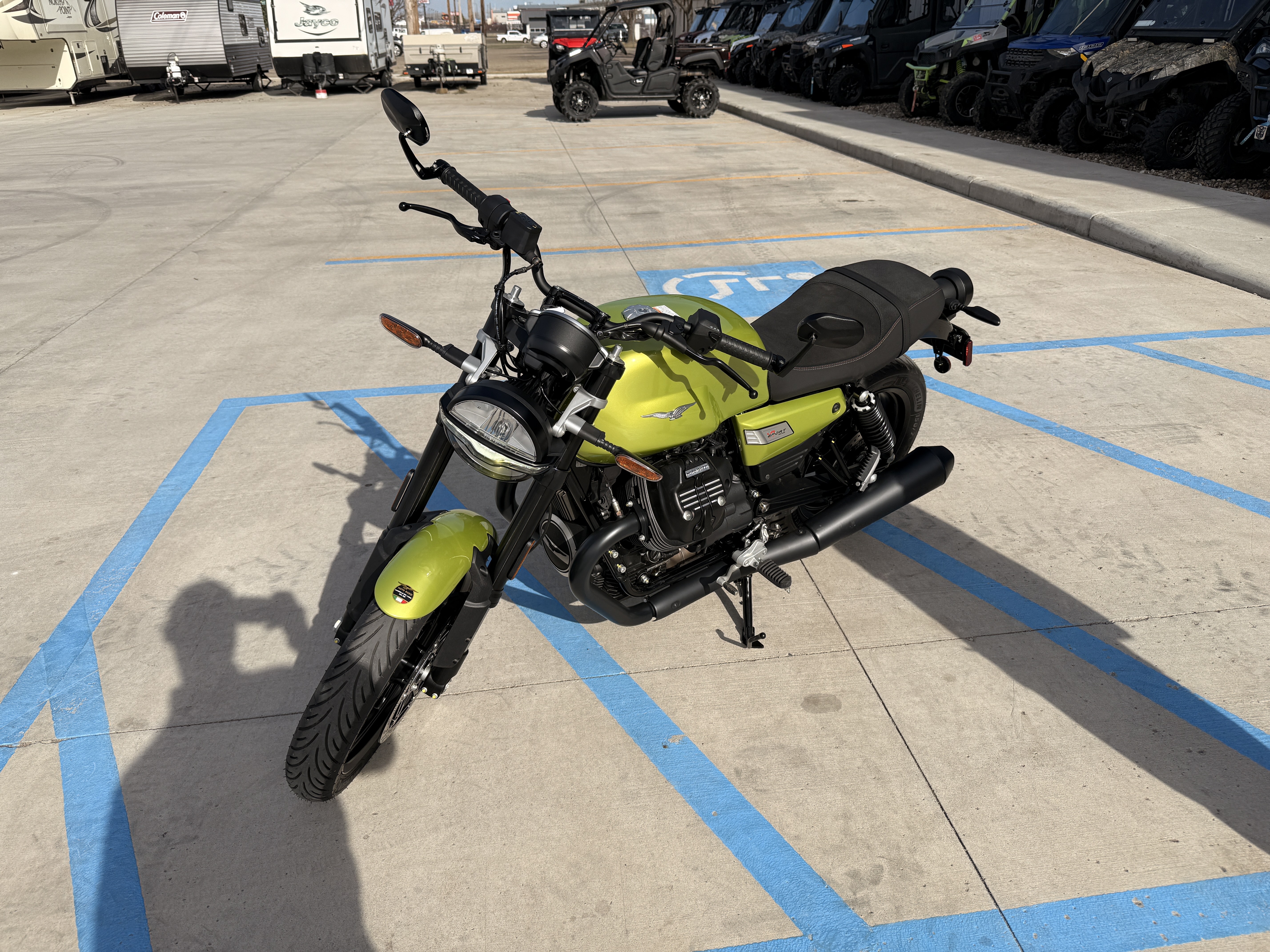 2026 Moto Guzzi V7 Sport 4