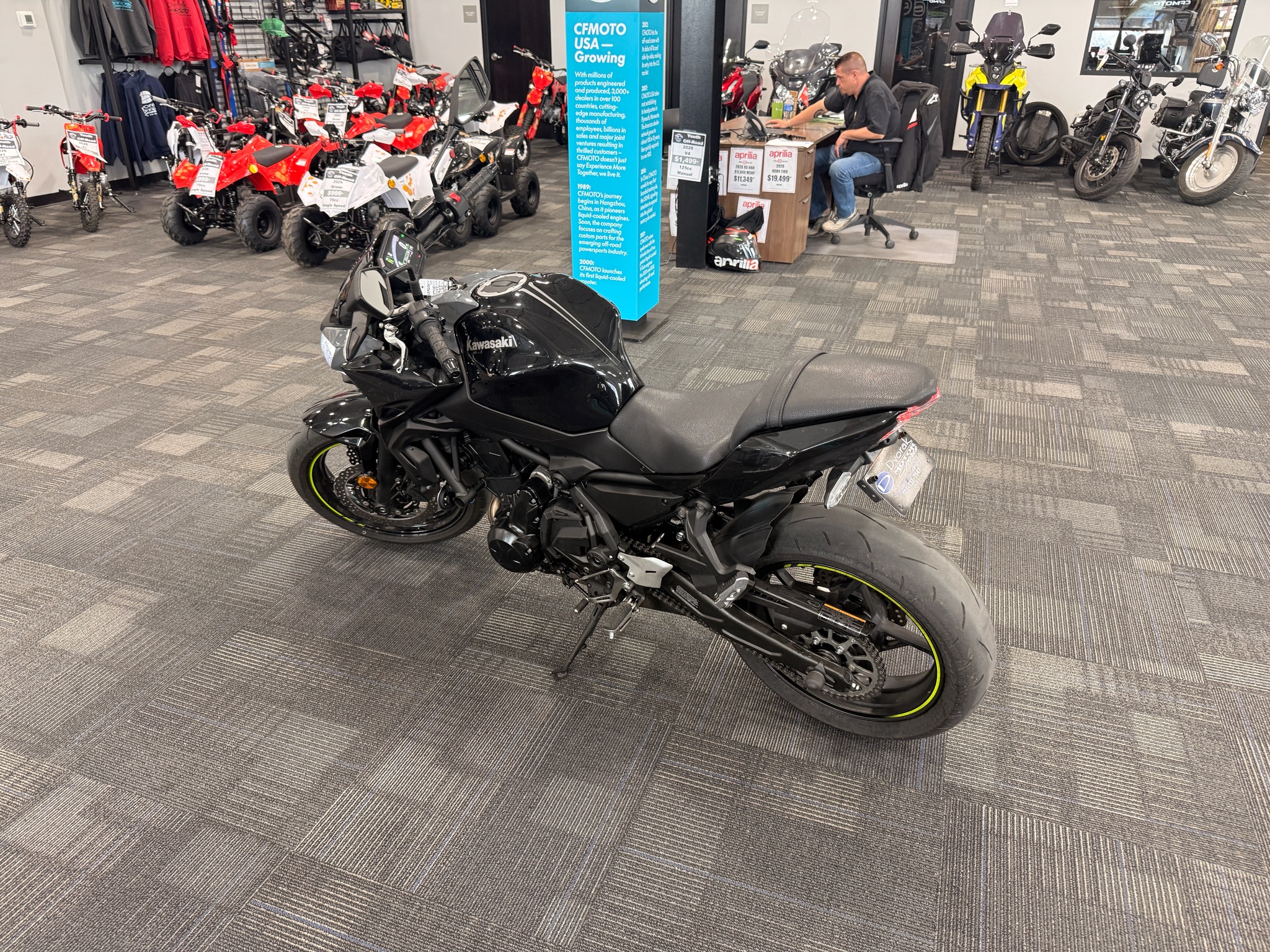 2024 Kawasaki Z650 3