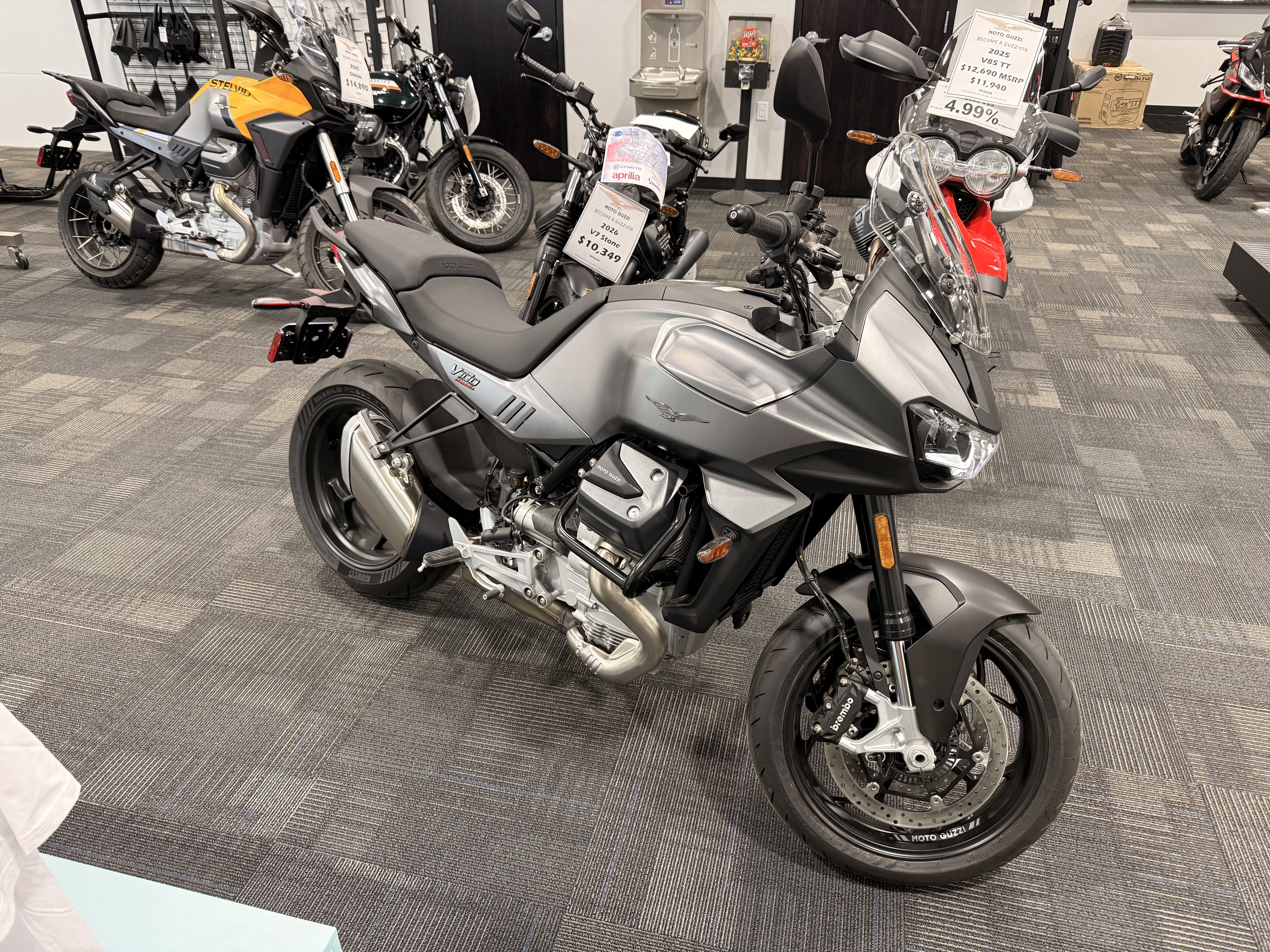 2025 Moto Guzzi V100 Mandello for sale 912717
