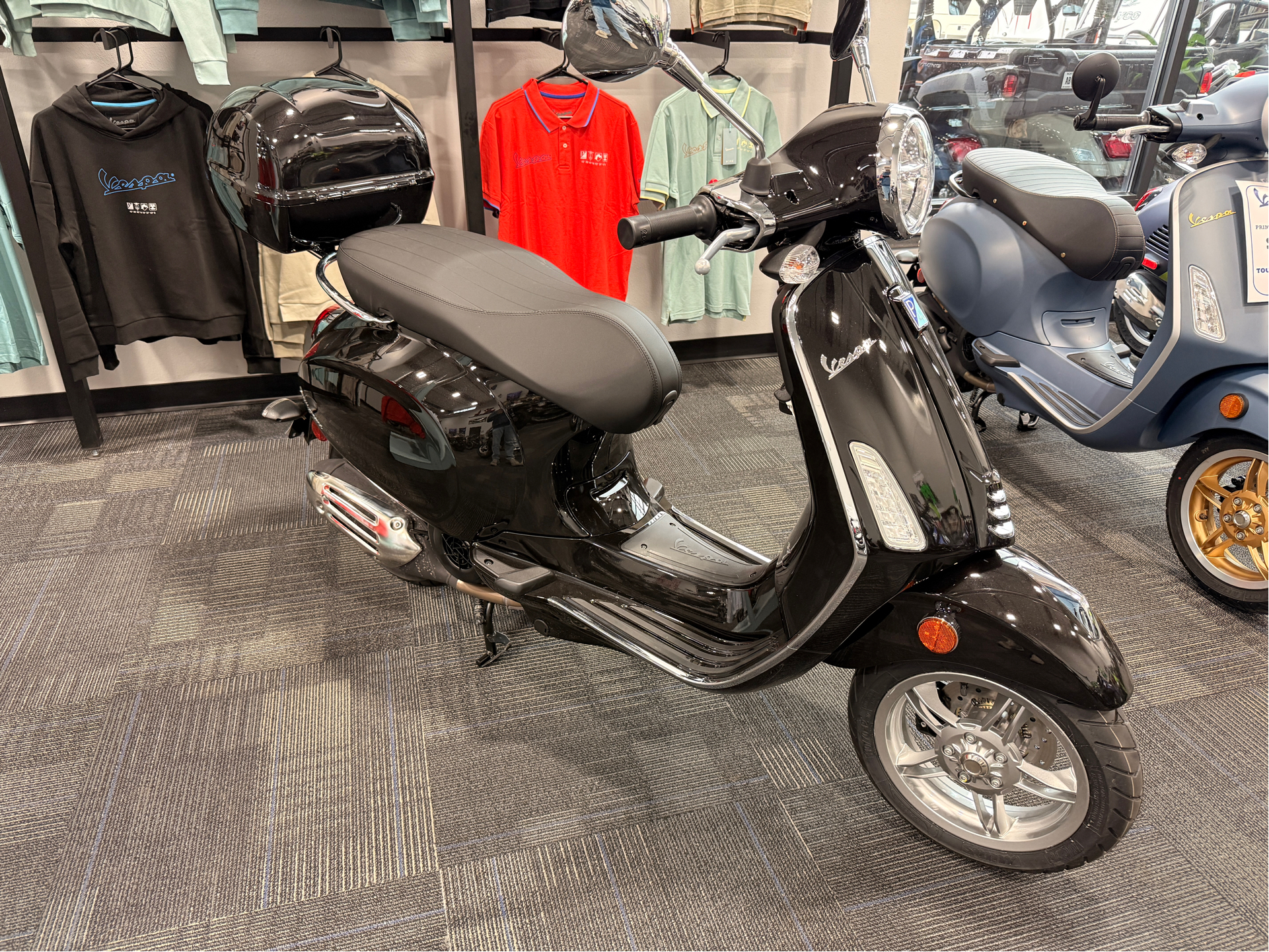 2025 Vespa Primavera 150 1