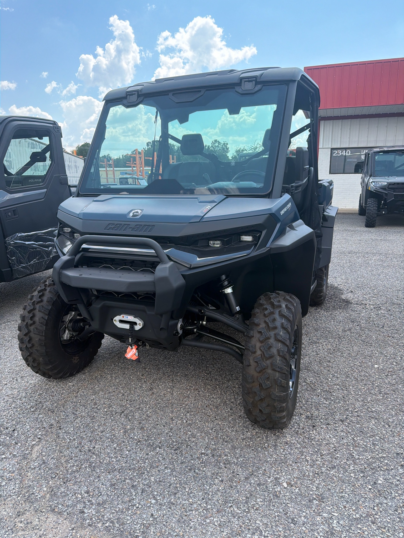 2026 Can-Am™ Defender XT HD11 1