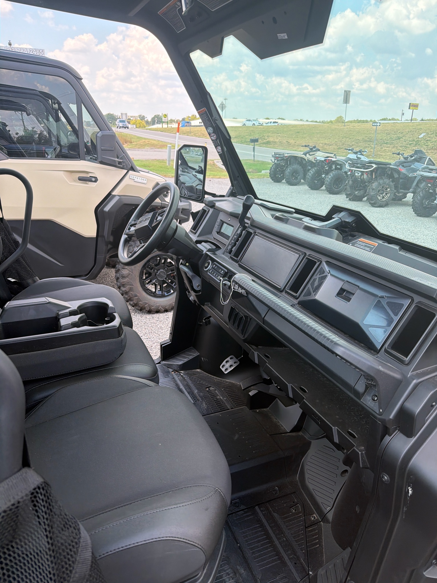 2026 Can-Am™ Defender XT HD11 2