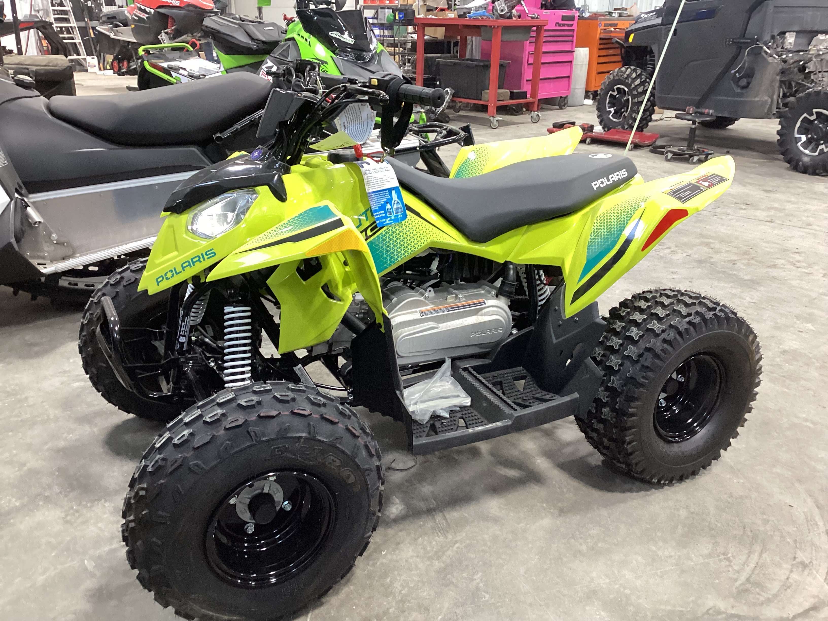 2027 Polaris Outlaw 110 EFI 1