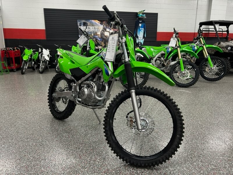 2026 KLX®140R F